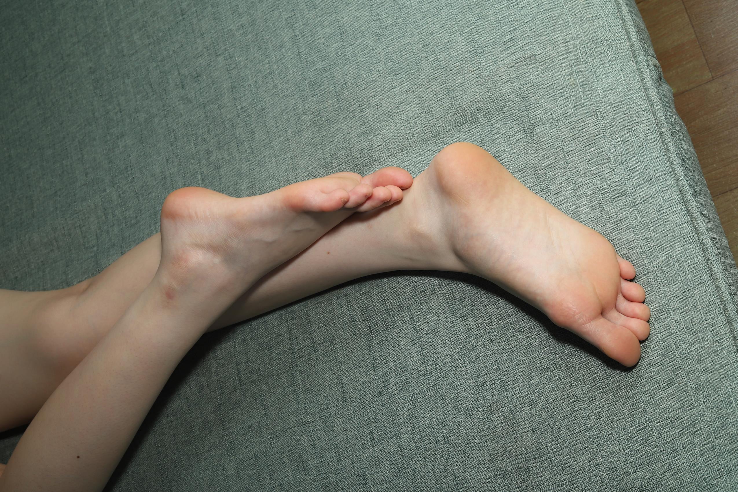 图片[59]-Pary摄影 NO.064 珊珊实习期再次展示39码修长大白脚[150P] – 速更版-美库