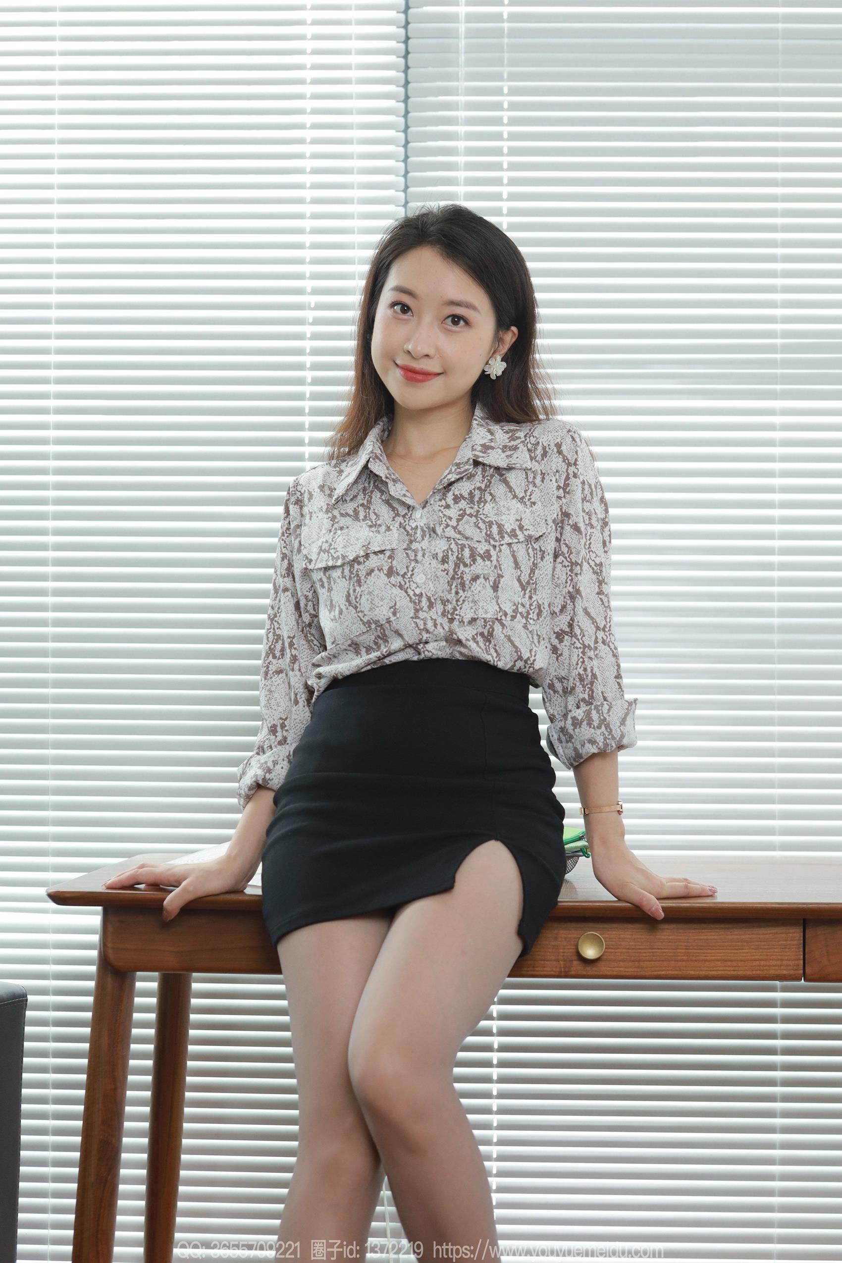 图片[24]-[IESS异思趣向] 2023.10.09 丝享家1554：小婕《蟒纹衬衣》[89P] – 速更版-美库