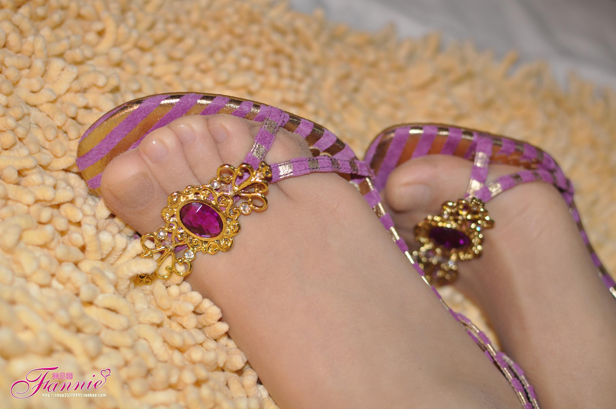 图片[10]-Fannie芬妮每足园 No.266 裸色 丝族-1[45P] – 速更版-美库