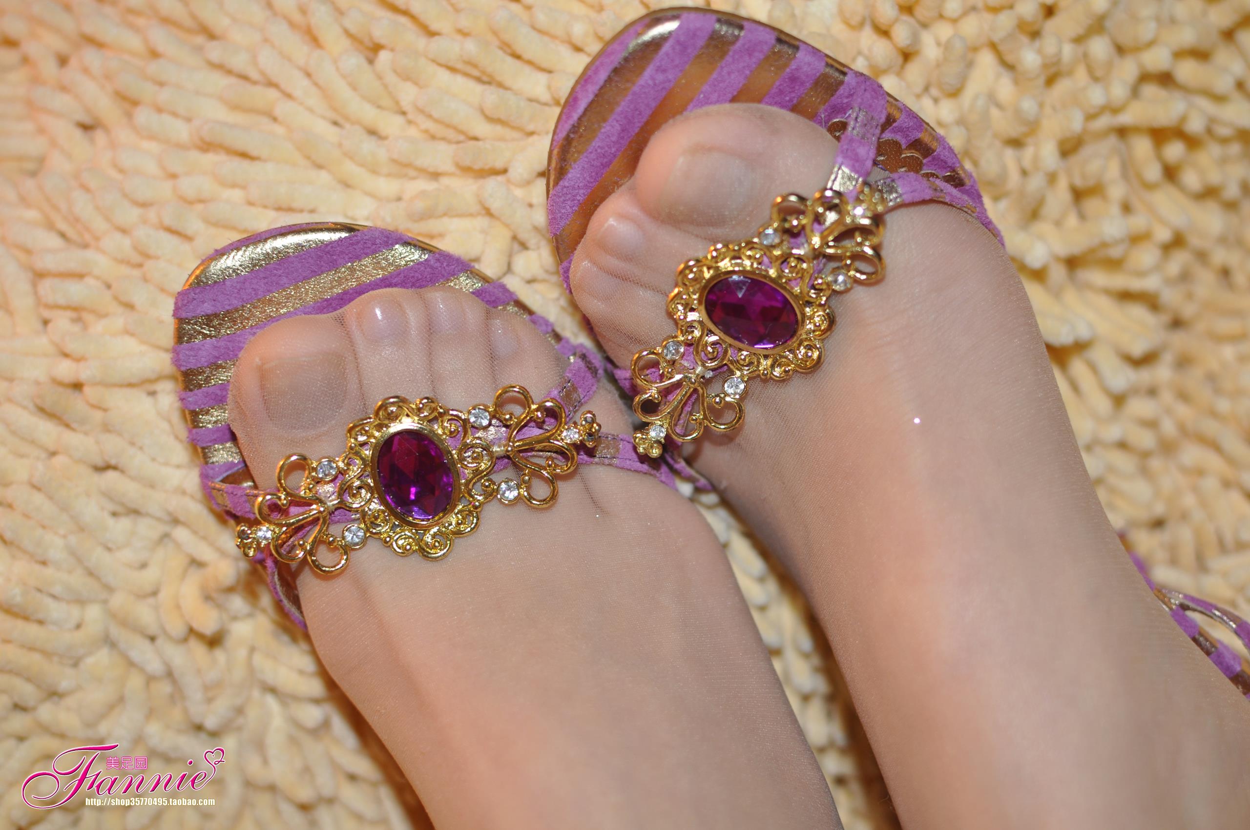 图片[32]-Fannie芬妮每足园 No.266 裸色 丝族-1[45P] – 速更版-美库