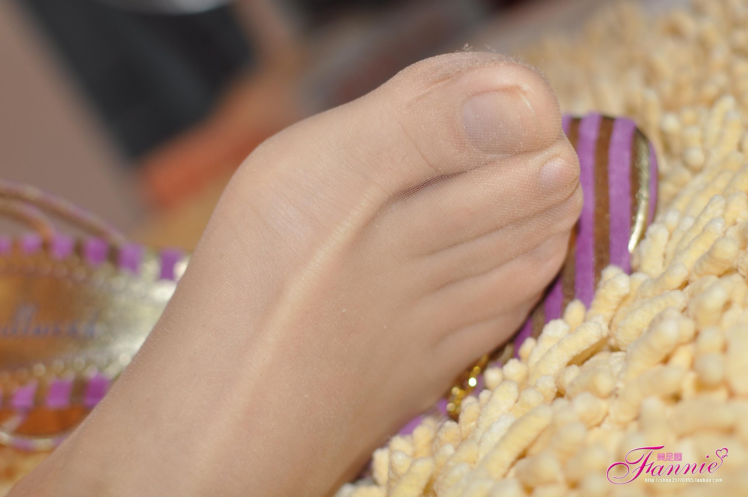 图片[37]-Fannie芬妮每足园 No.266 裸色 丝族-1[45P] – 速更版-美库