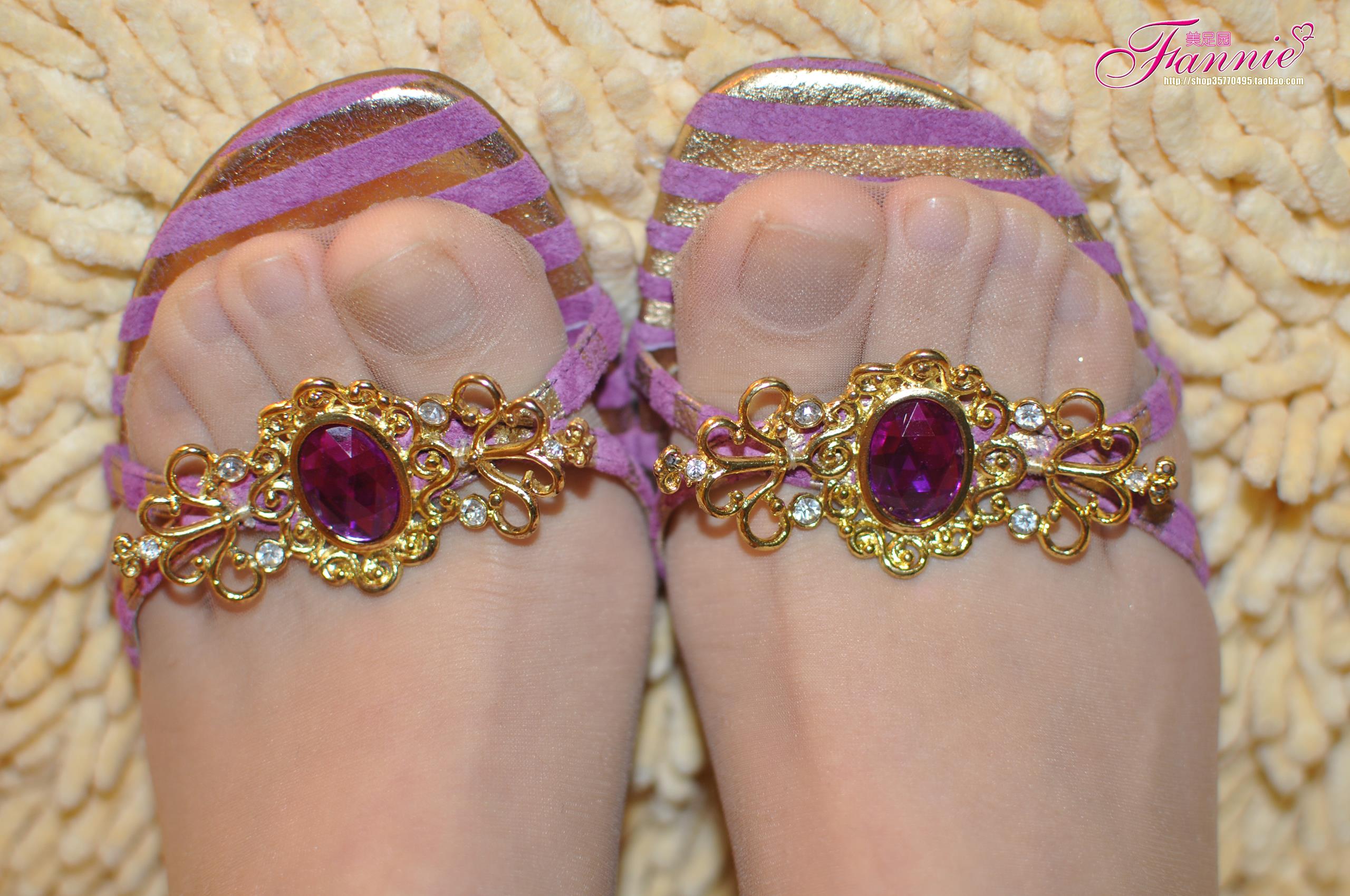 图片[42]-Fannie芬妮每足园 No.266 裸色 丝族-1[45P] – 速更版-美库