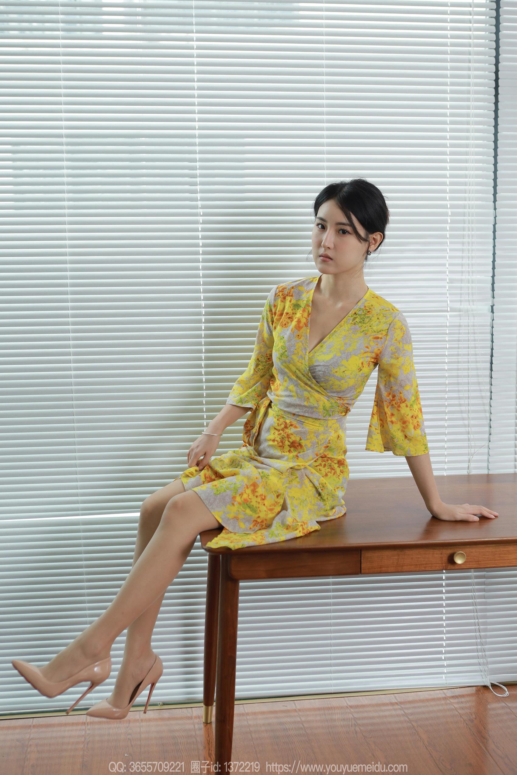 图片[22]-[IESS异思趣向] 2023.10.10 丝享家1555：小宝《黄色战袍》[82P] – 速更版-美库