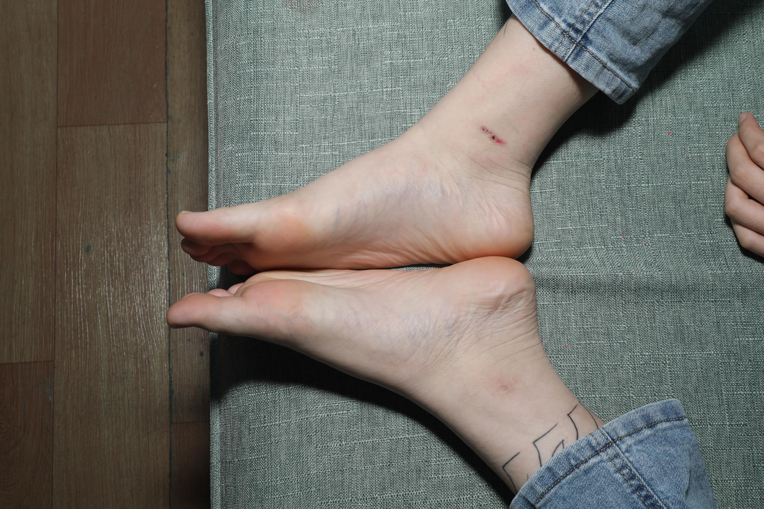 图片[71]-Pary摄影 NO.066 婉华穿上凉鞋展示纹身美脚[150P] – 速更版-美库