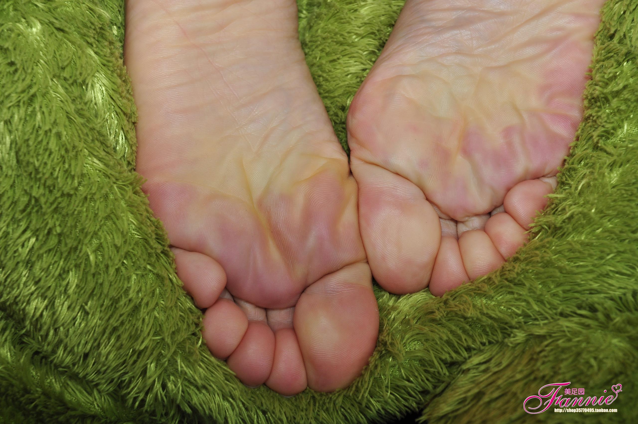 图片[34]-Fannie芬妮每足园 No.271 裸足底特写-3 [40P] – 速更版-美库