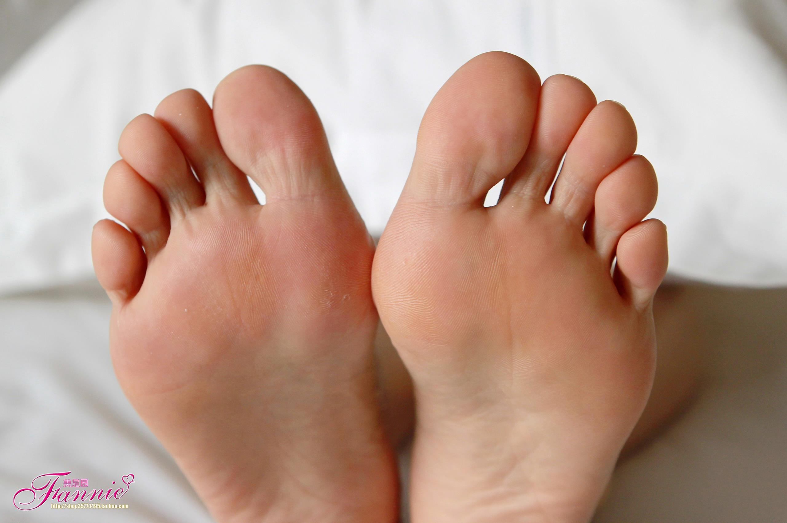 图片[47]-Fannie芬妮每足园 No.272 裸足底特写-4 [48P] – 速更版-美库