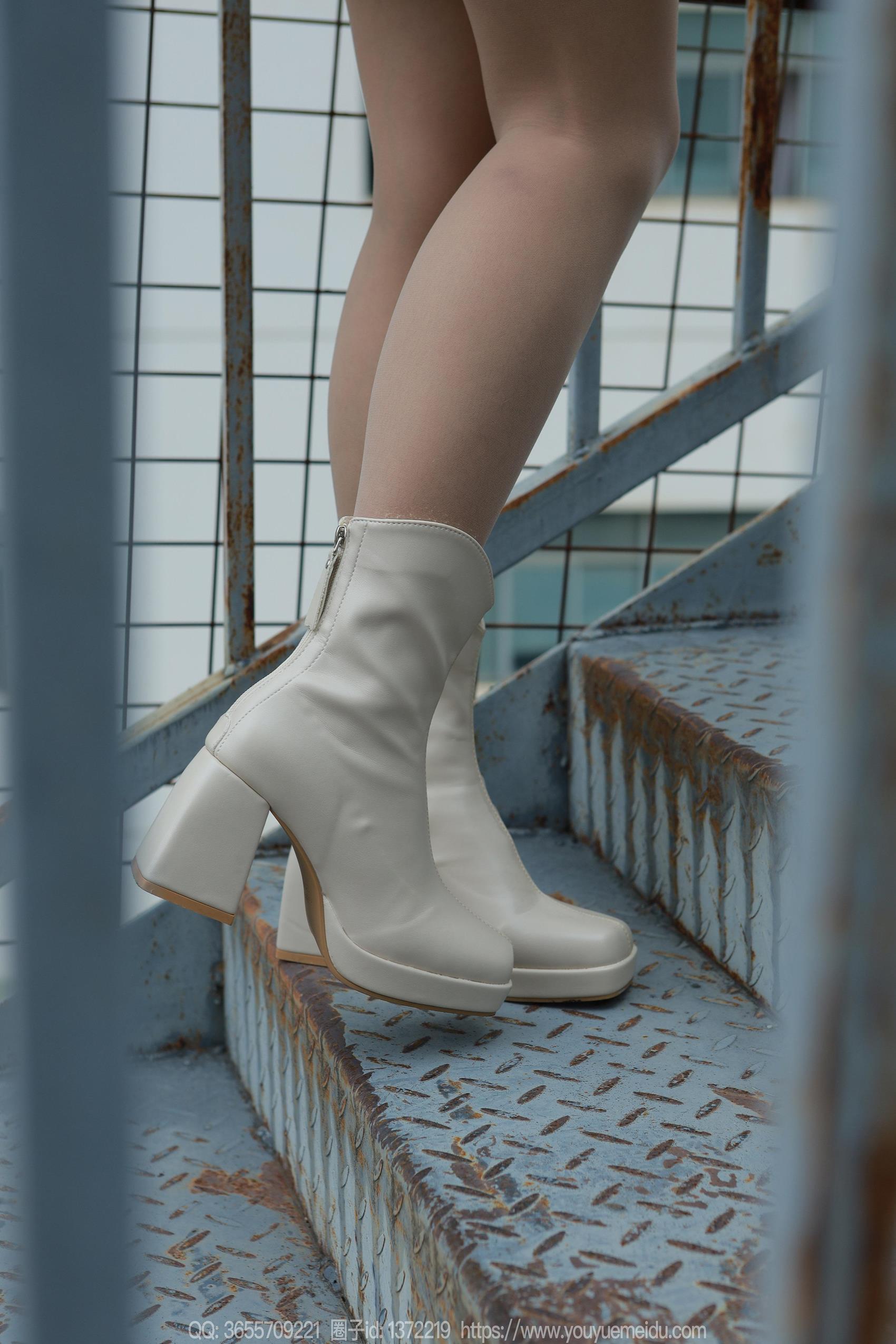 图片[15]-[IESS异思趣向] 2023.10.13 丝享家1558：兔兔《亲密女友》[86P] – 速更版-美库