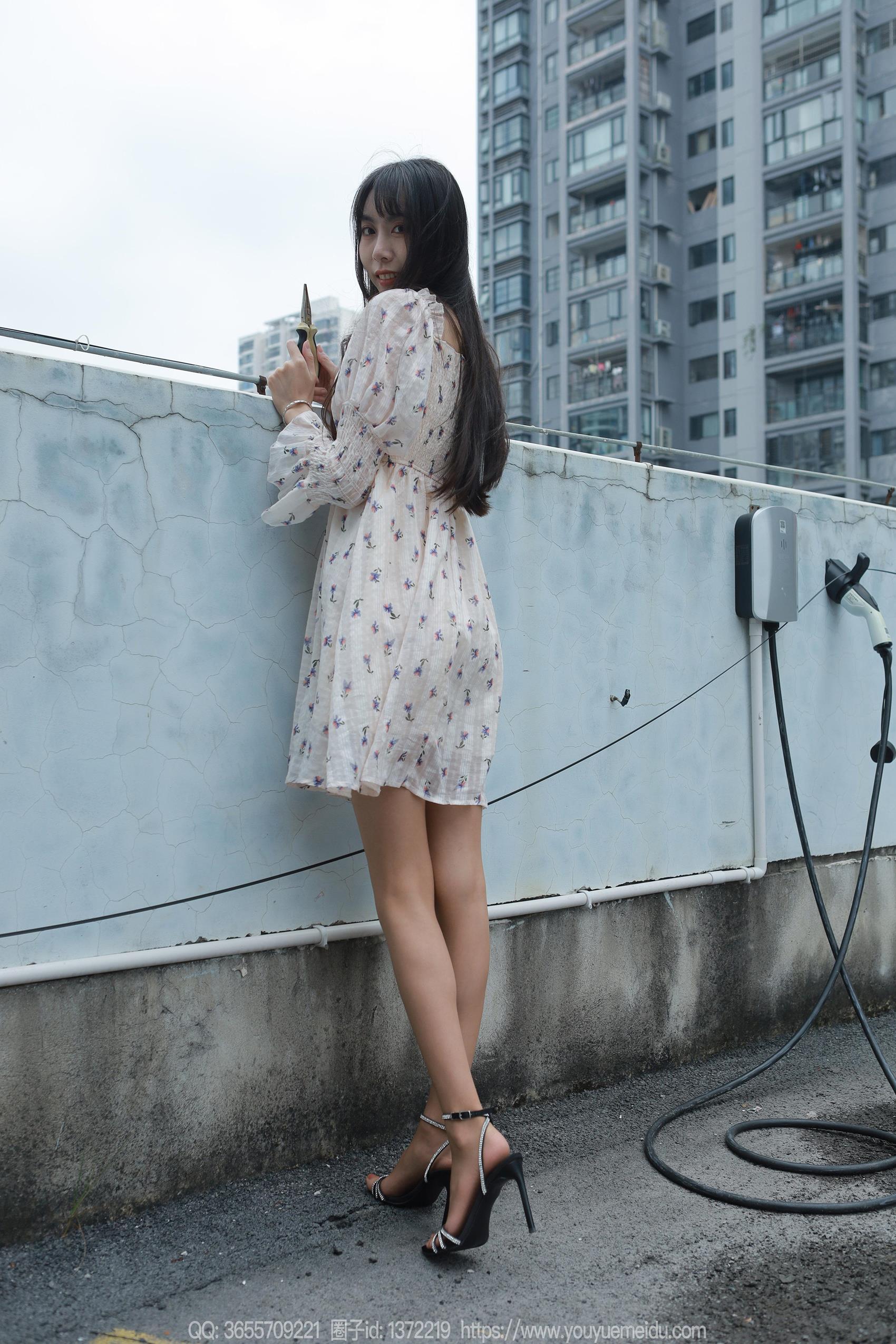 图片[37]-[IESS异思趣向] 2023.10.15 丝享家1559：团团《风吹裙子》[83P] – 速更版-美库