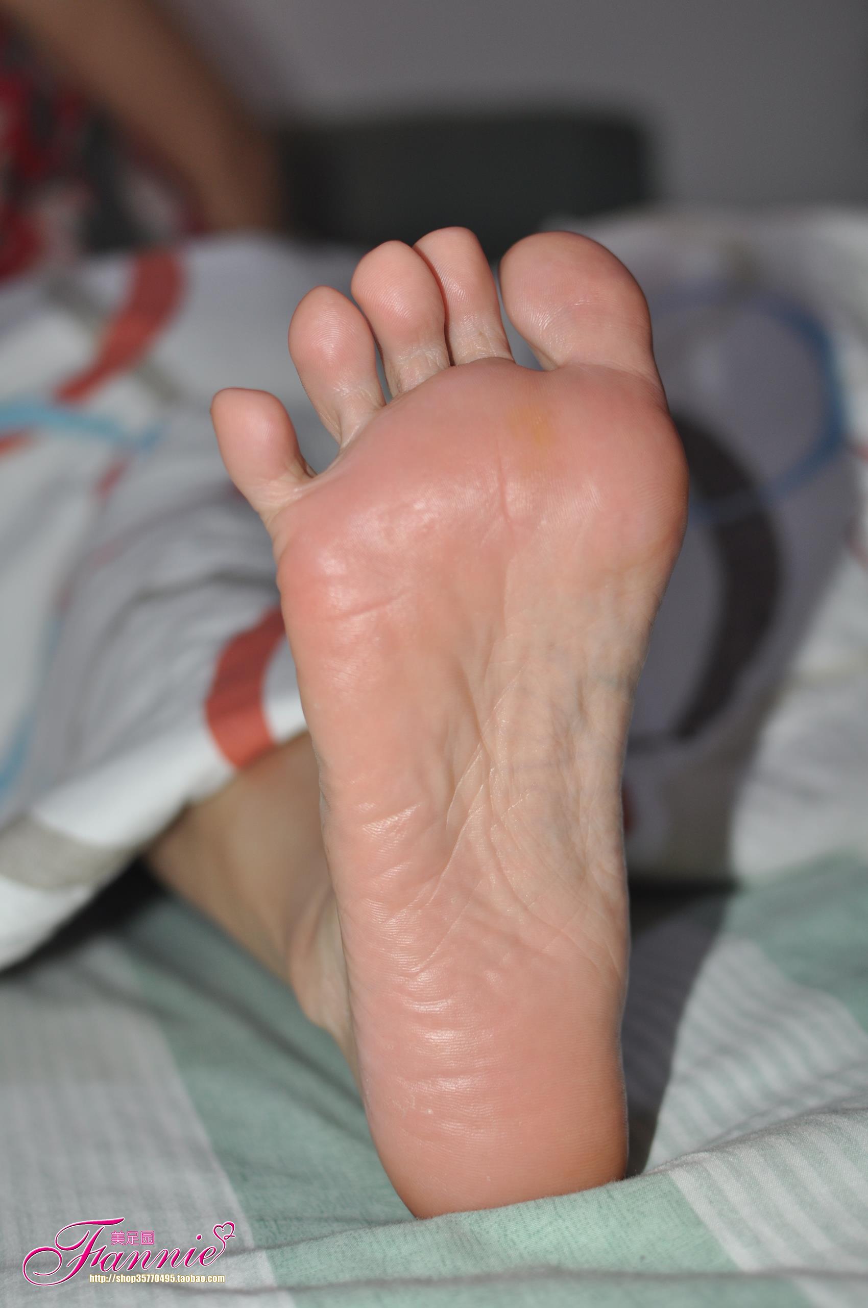 图片[36]-Fannie芬妮每足园 No.275 裸足底特写-7 [54P] – 速更版-美库