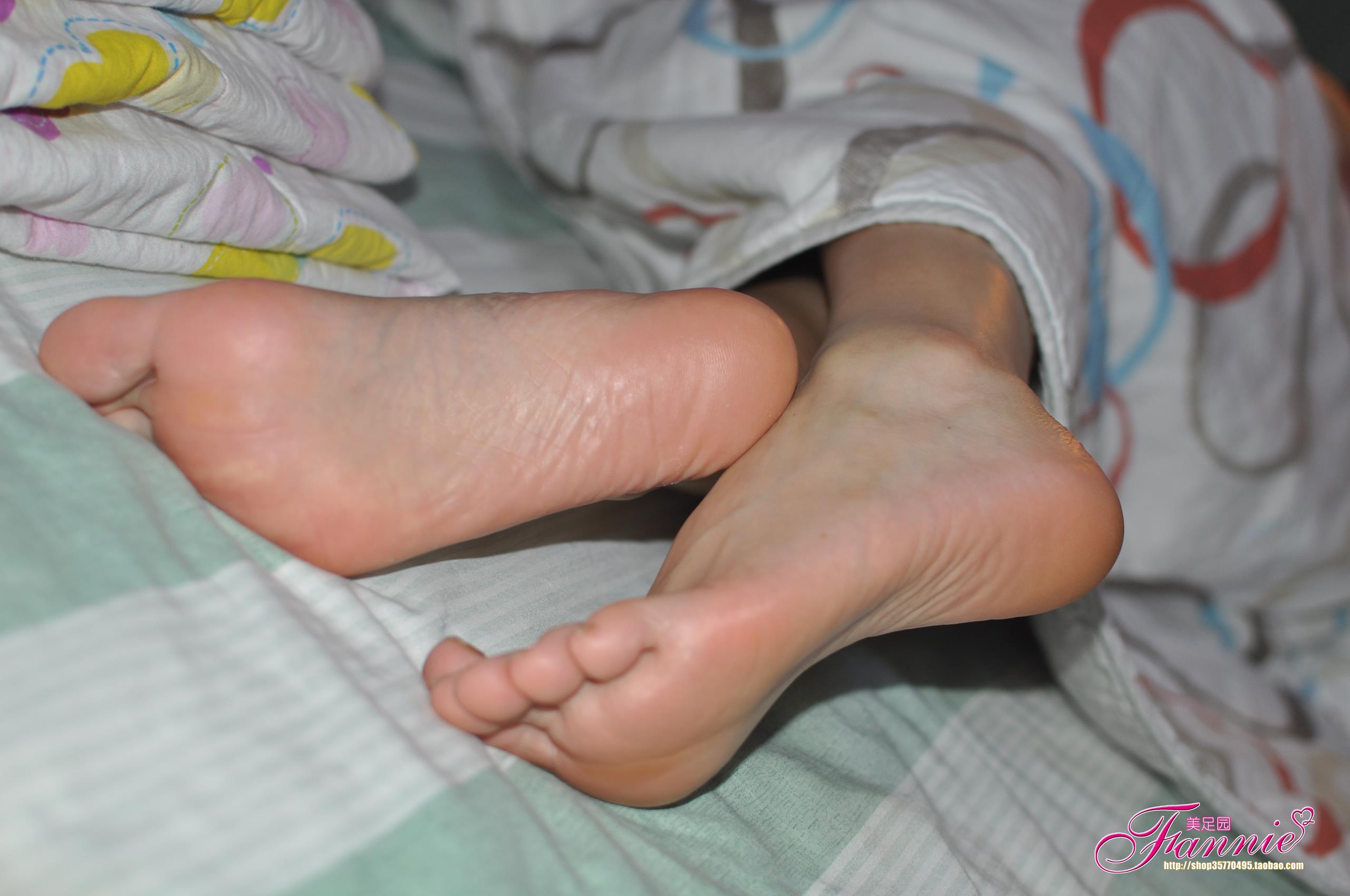 图片[46]-Fannie芬妮每足园 No.275 裸足底特写-7 [54P] – 速更版-美库