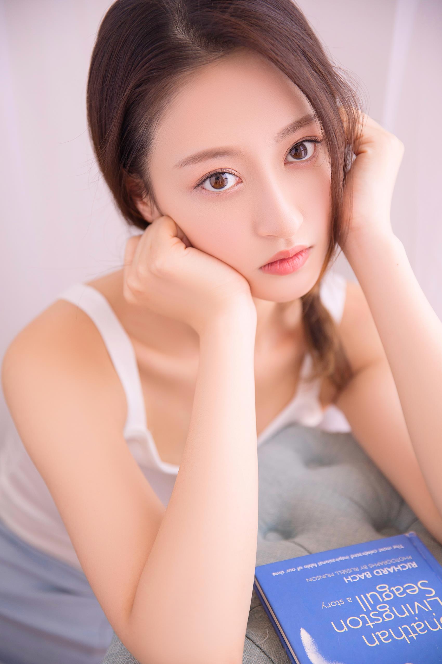 图片[20]-[YALAYI雅拉伊]2023.07.26 NO.1051 眼里花影[24+1P] – 速更版-美库