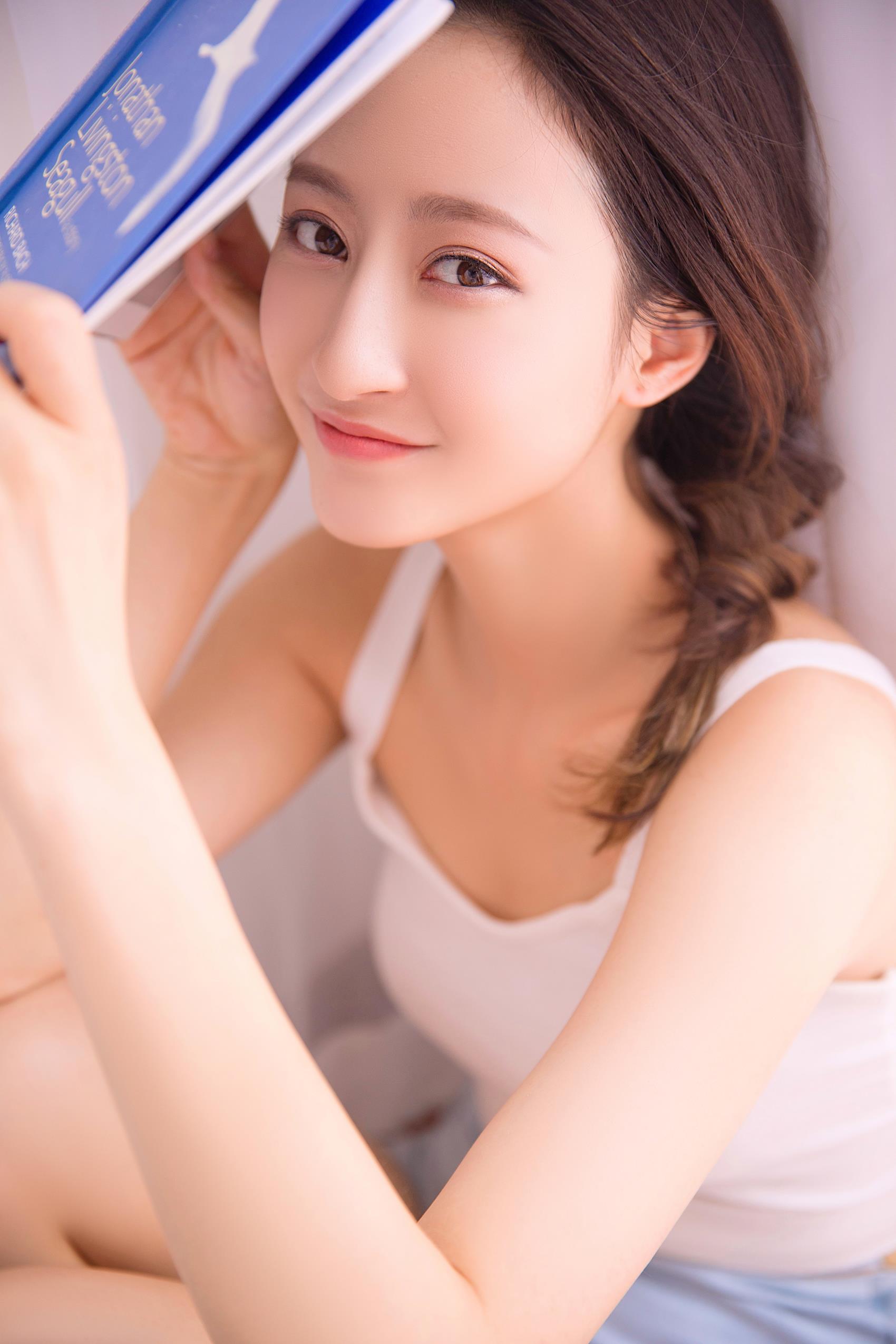 图片[22]-[YALAYI雅拉伊]2023.07.26 NO.1051 眼里花影[24+1P] – 速更版-美库