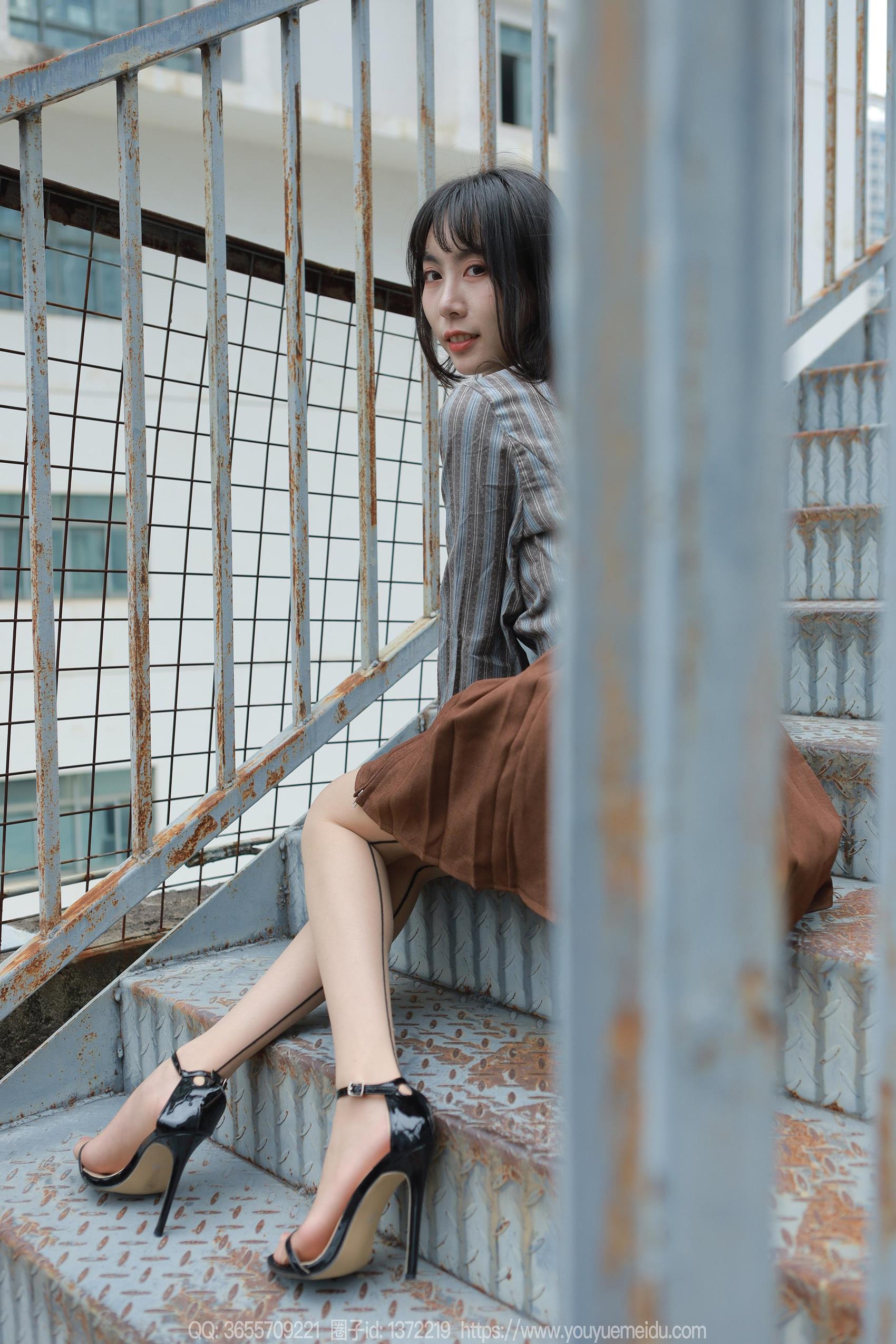 图片[51]-[IESS异思趣向] 2023.10.20 丝享家1564：团团《美丽后竖线》[82P] – 速更版-美库