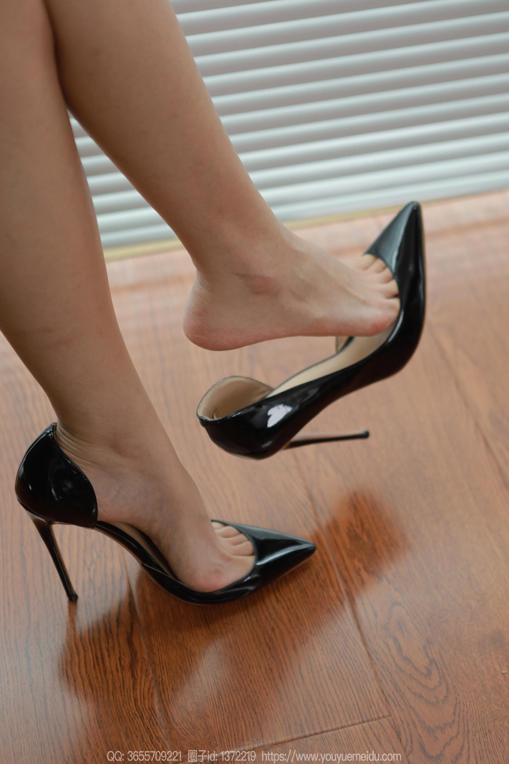 图片[83]-[IESS异思趣向] 2023.10.18 丝享家1563：小宝《光脚丫子》[88P] – 速更版-美库