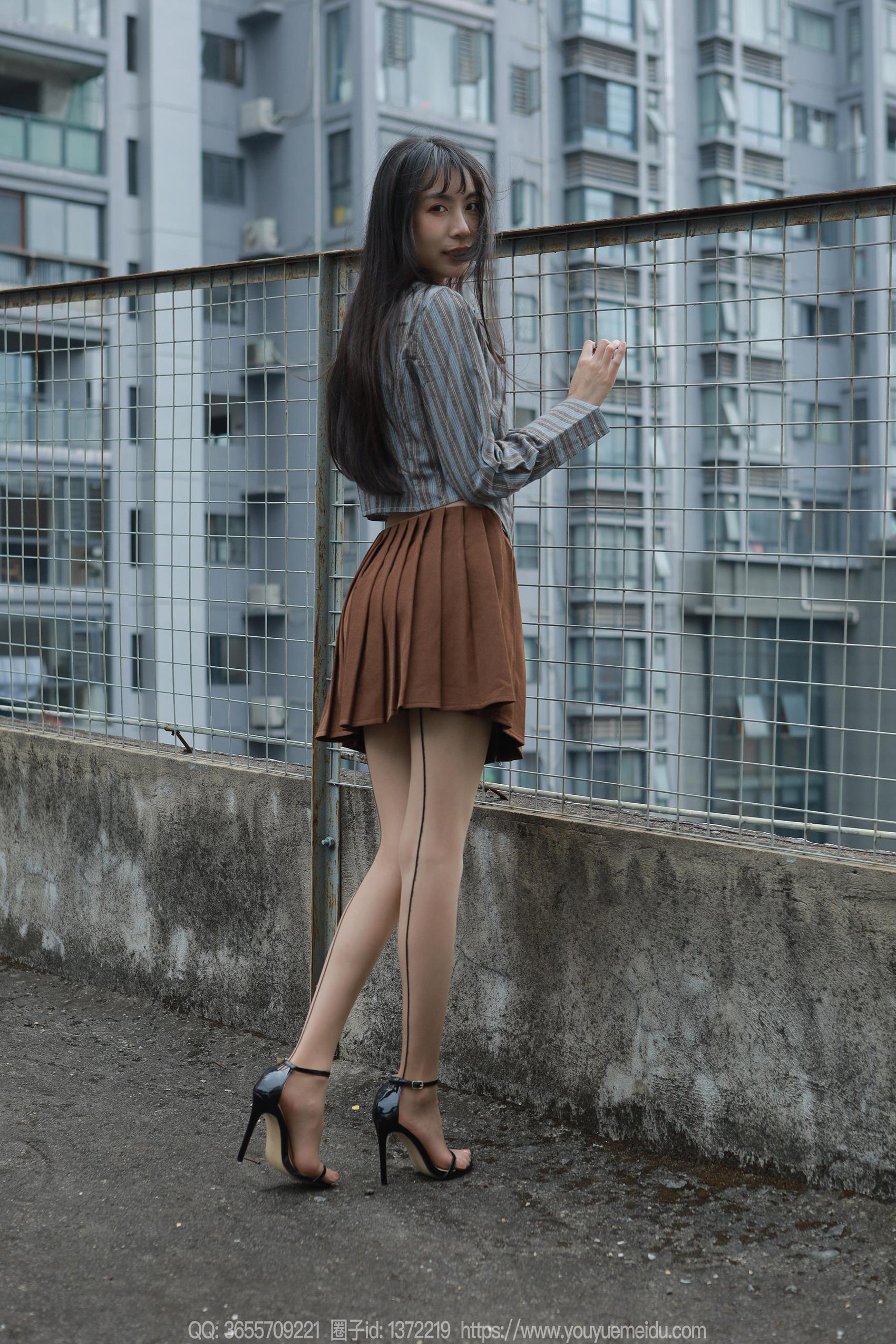 图片[81]-[IESS异思趣向] 2023.10.20 丝享家1564：团团《美丽后竖线》[82P] – 速更版-美库