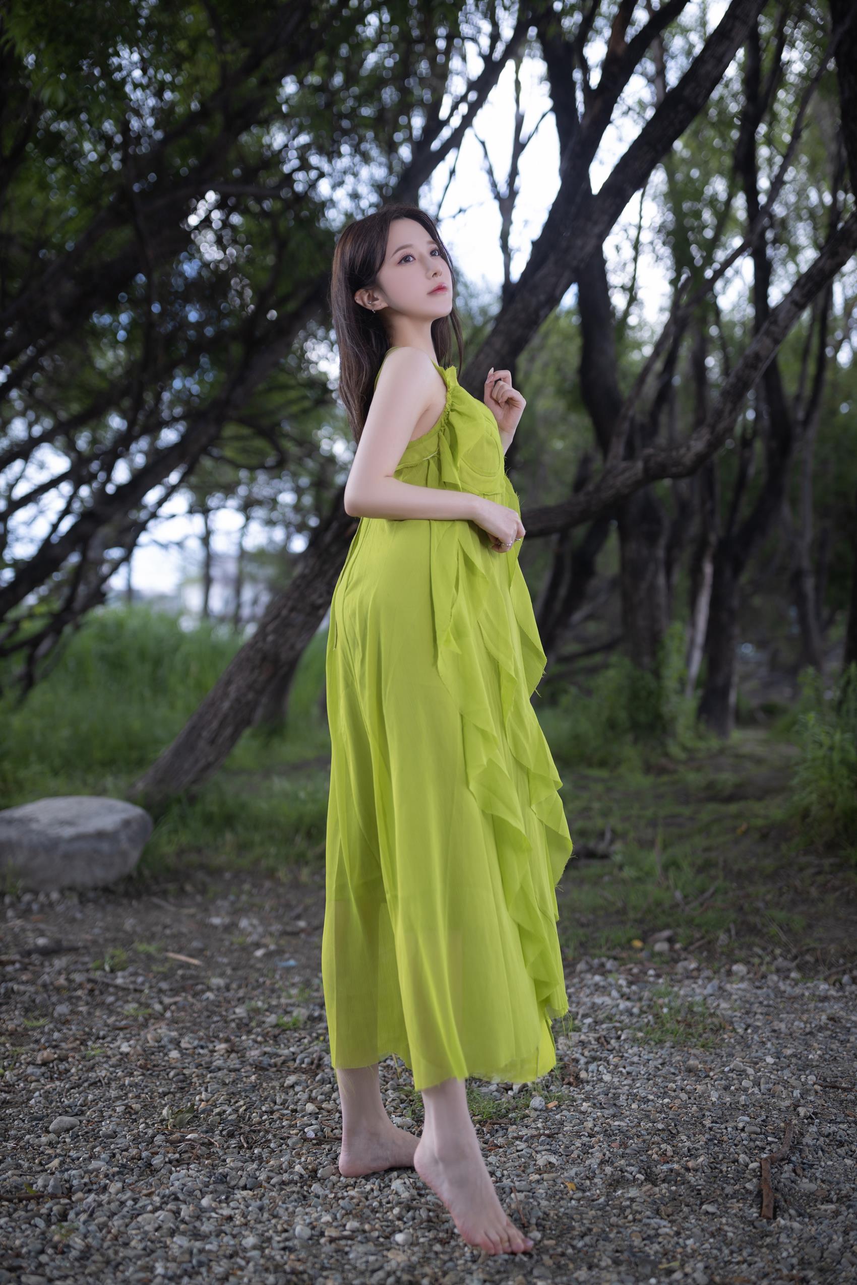 图片[23]-鱼子酱Fish – 内购私拍 四季 春夏秋冬 [44P] – 速更版-美库