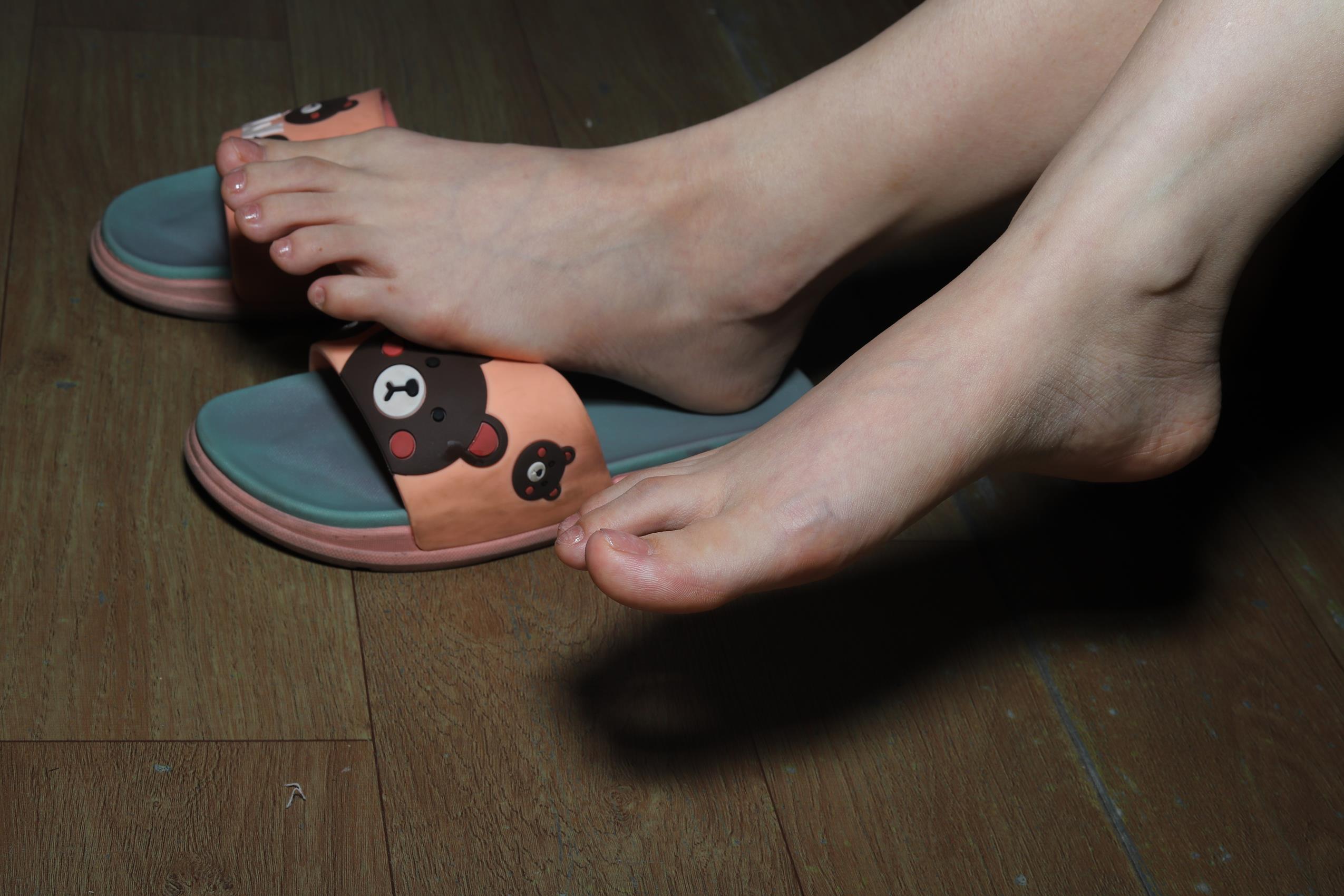 图片[17]-Pary摄影 NO.070 小芳车上加室内展示极品美脚[99P] – 速更版-美库