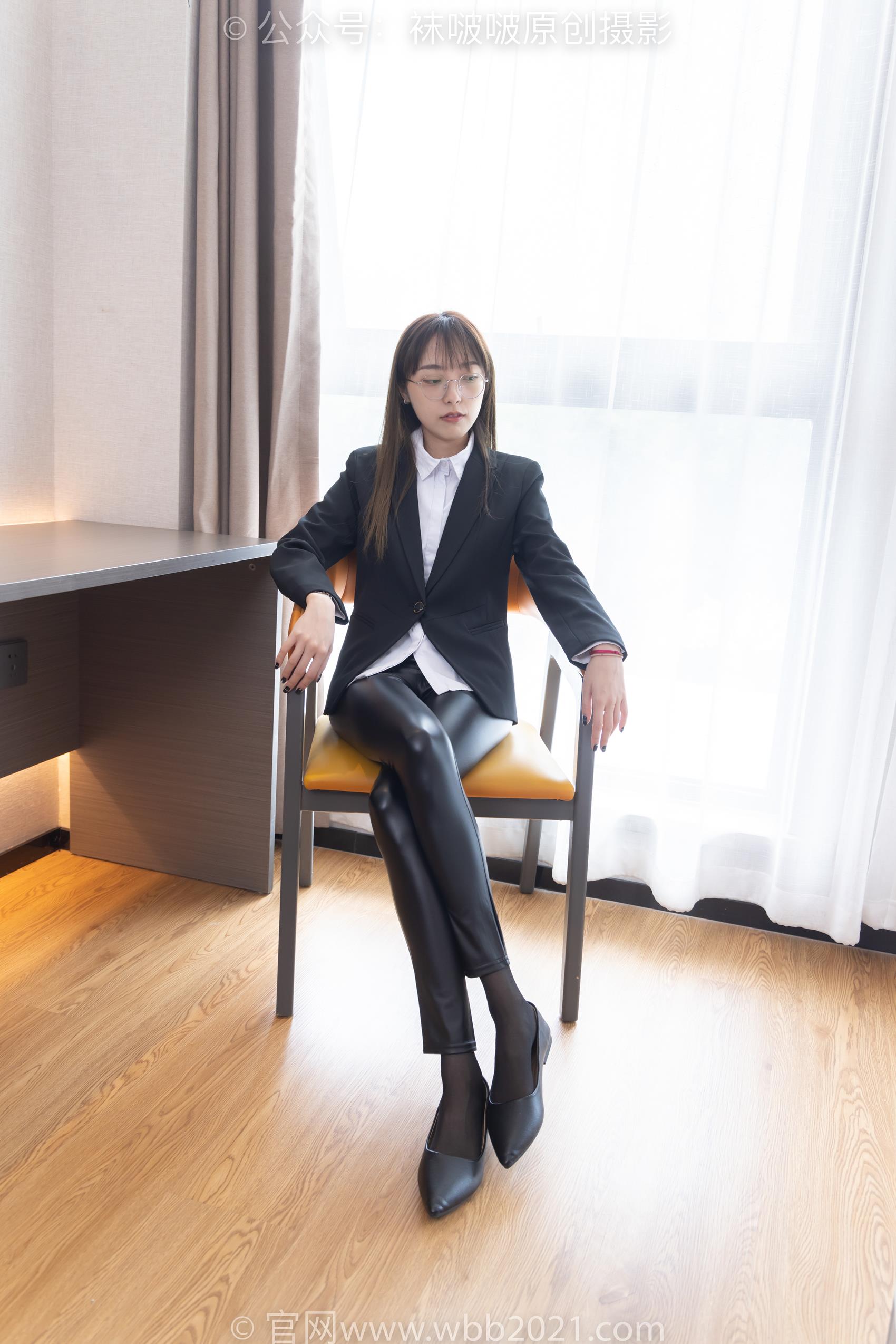 图片[28]-[BoBoSocks袜啵啵]NO.297 稚予-平底鞋、黑丝、皮裤裤里丝[140P] – 速更版-美库