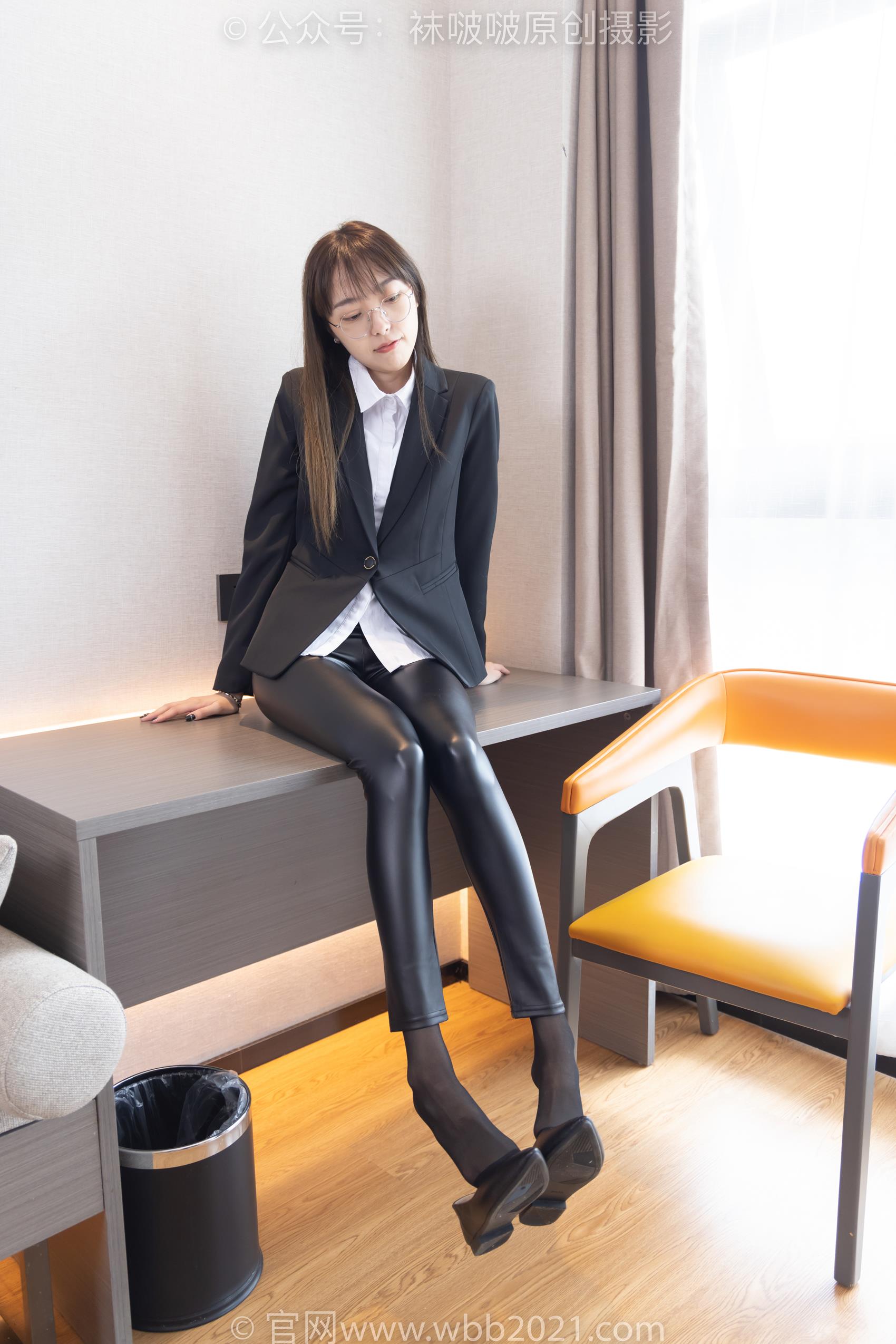 图片[40]-[BoBoSocks袜啵啵]NO.297 稚予-平底鞋、黑丝、皮裤裤里丝[140P] – 速更版-美库