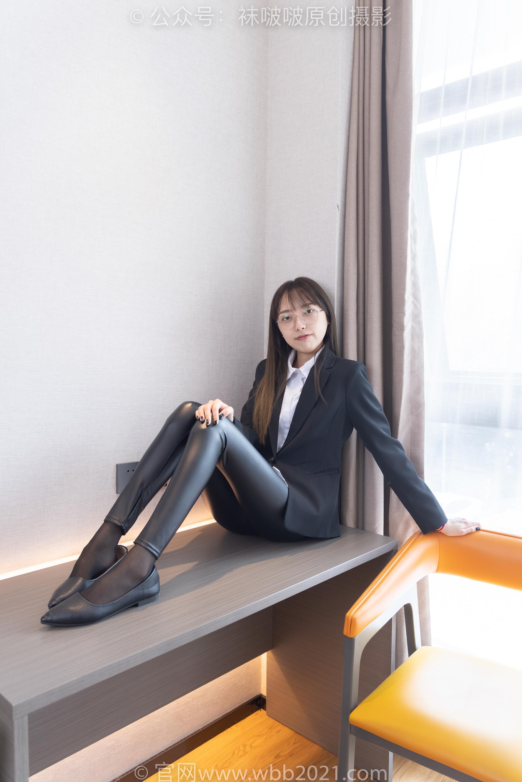 图片[54]-[BoBoSocks袜啵啵]NO.297 稚予-平底鞋、黑丝、皮裤裤里丝[140P] – 速更版-美库