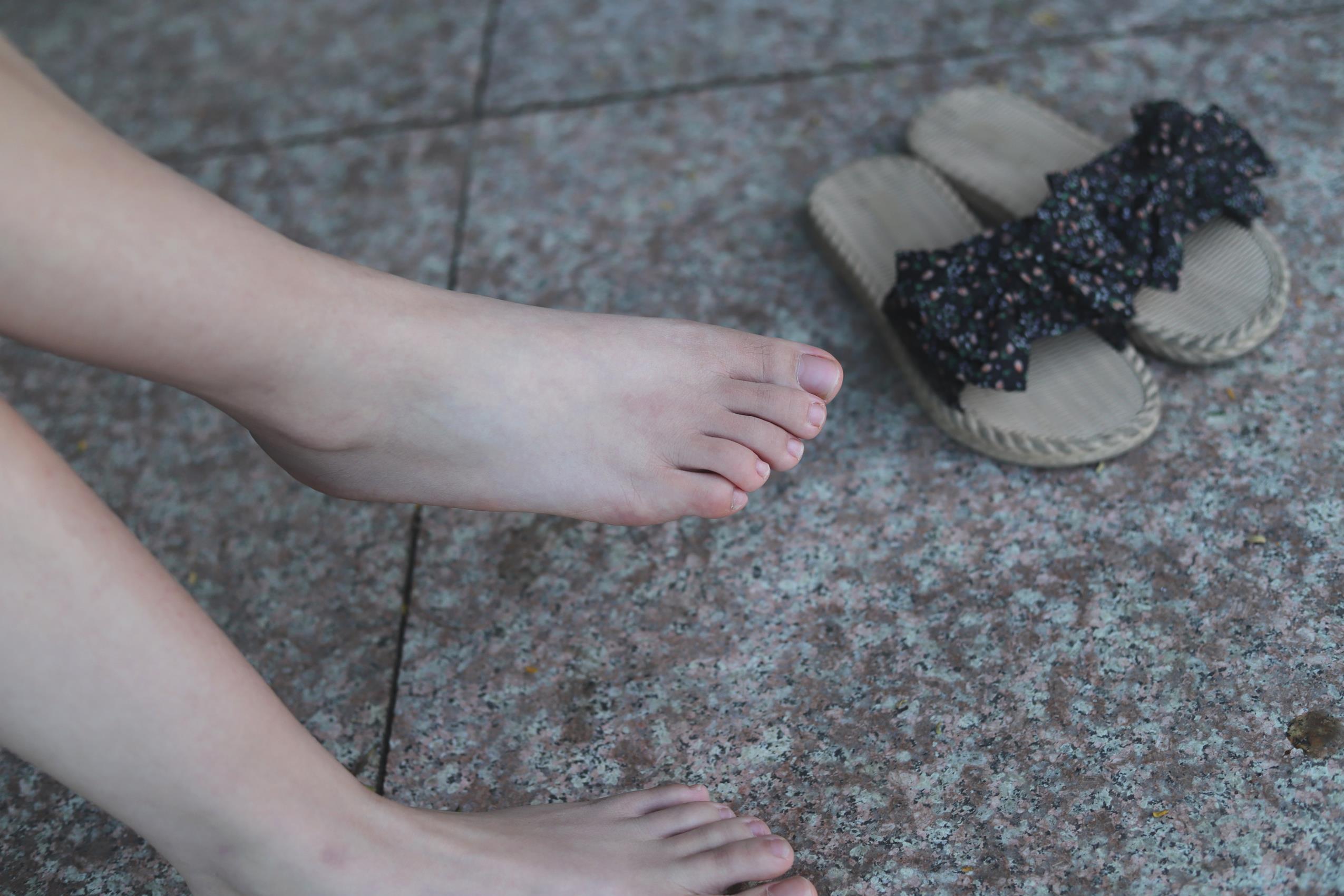 图片[107]-Pary摄影 NO.071 美女小敏公园展示38码超白嫩美脚[115P] – 速更版-美库