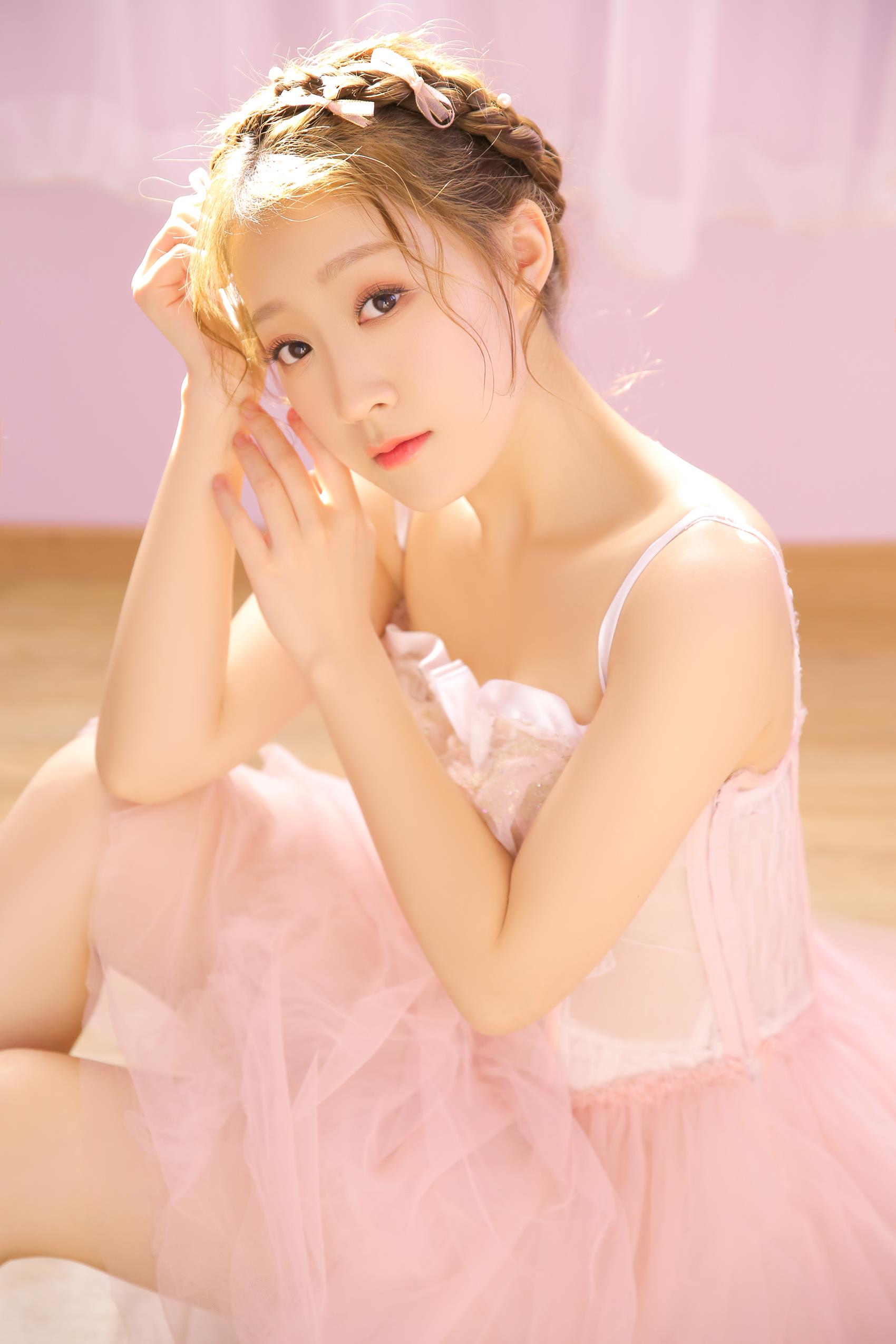 图片[17]-[YALAYI雅拉伊]2023.08.01 NO.1053 漠漠柔情[44+1P] – 速更版-美库