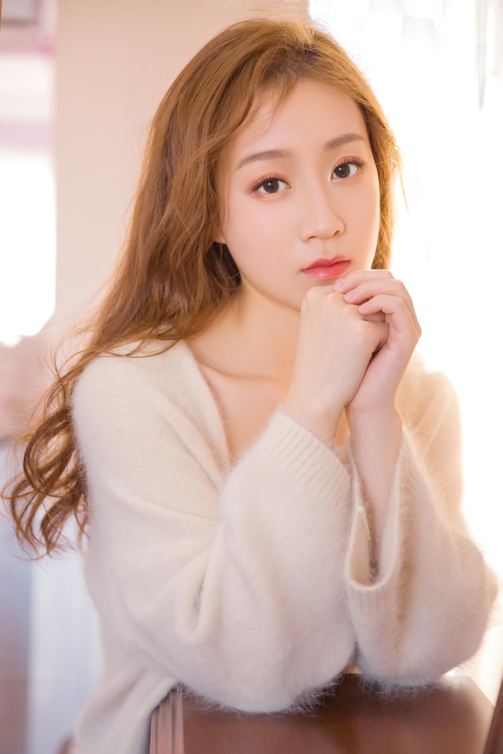 图片[34]-[YALAYI雅拉伊]2023.08.01 NO.1053 漠漠柔情[44+1P] – 速更版-美库