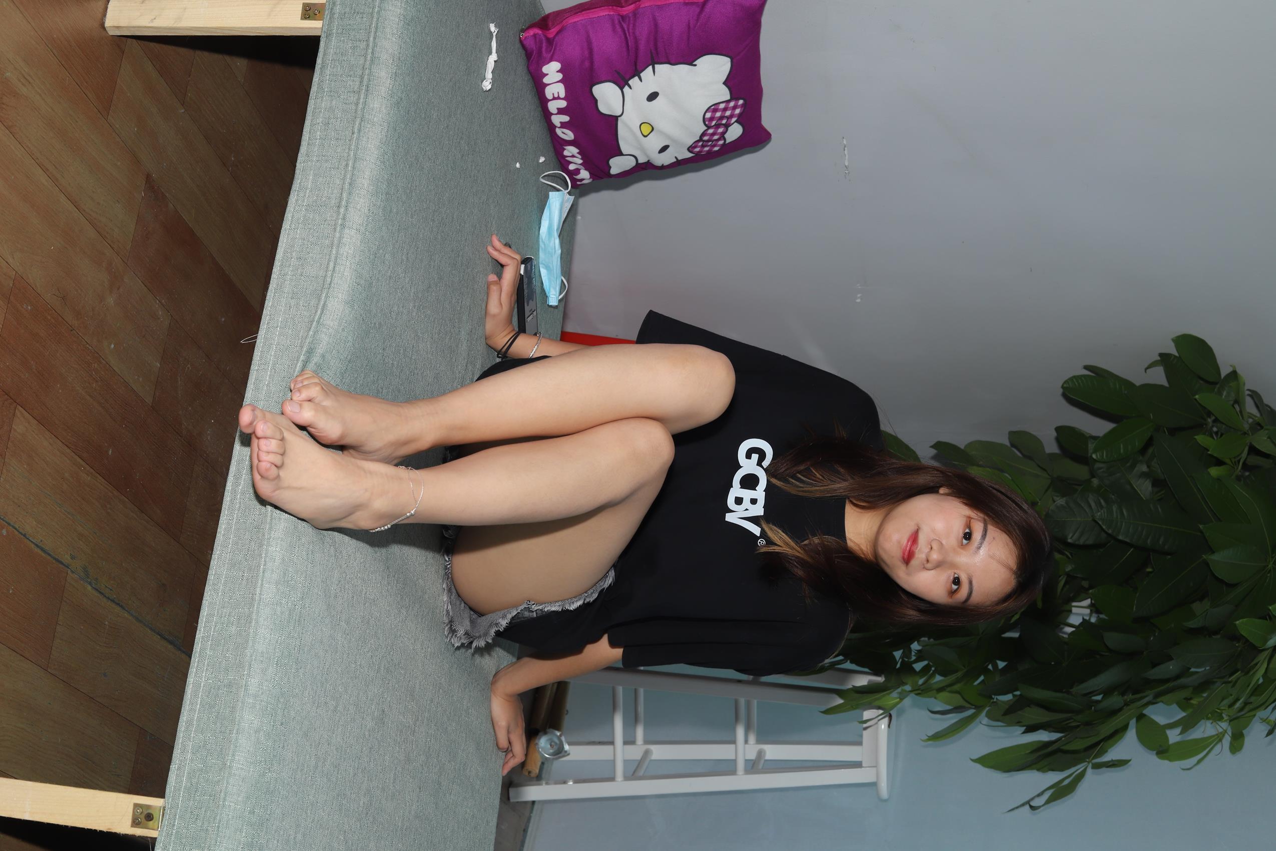 图片[82]-Pary摄影 NO.072 新模大学生小文展示36码小脚丫[230P] – 速更版-美库