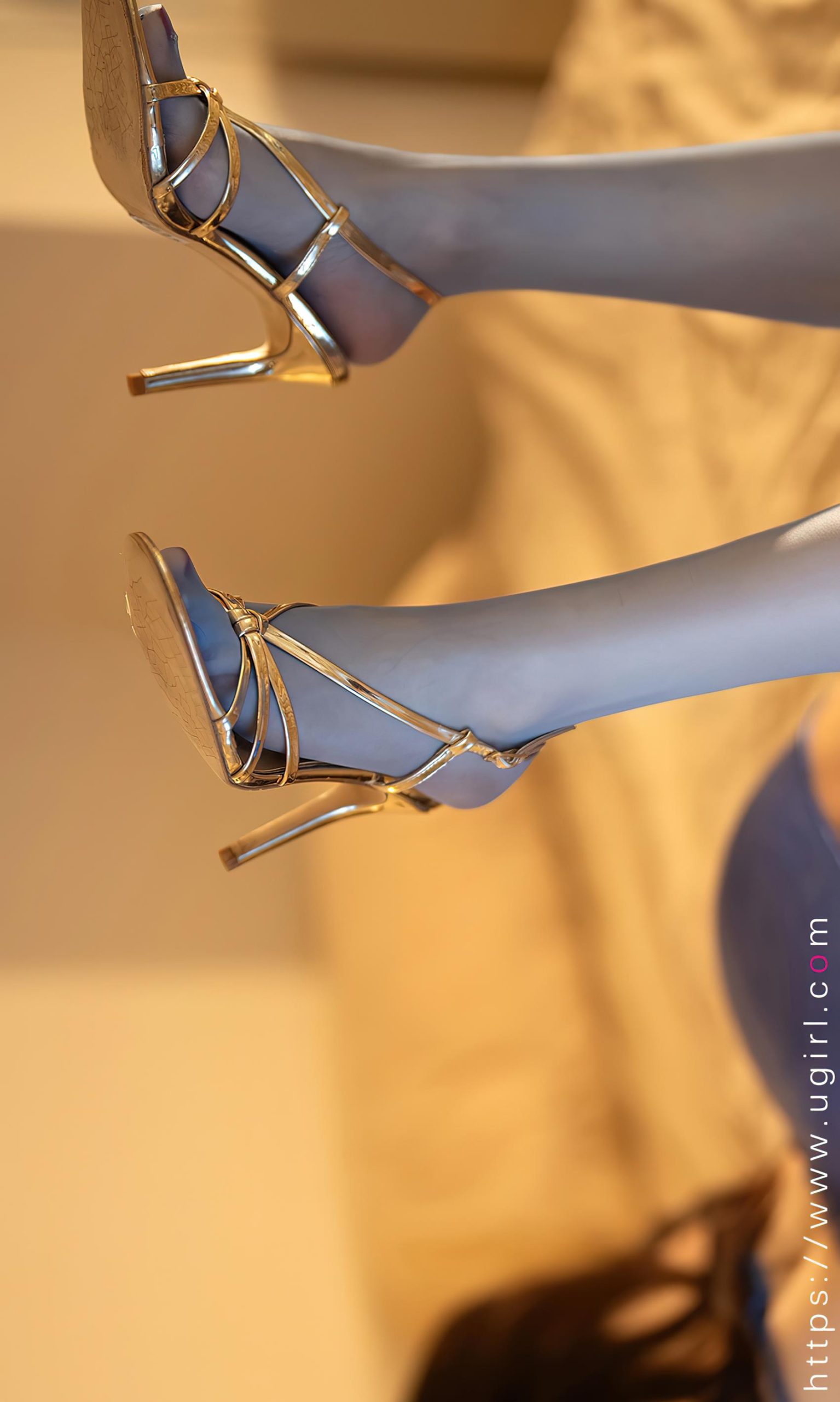 图片[20]-[爱尤物]2023 NO.2691 小众喜好 李丽莎[35P] – 速更版-美库