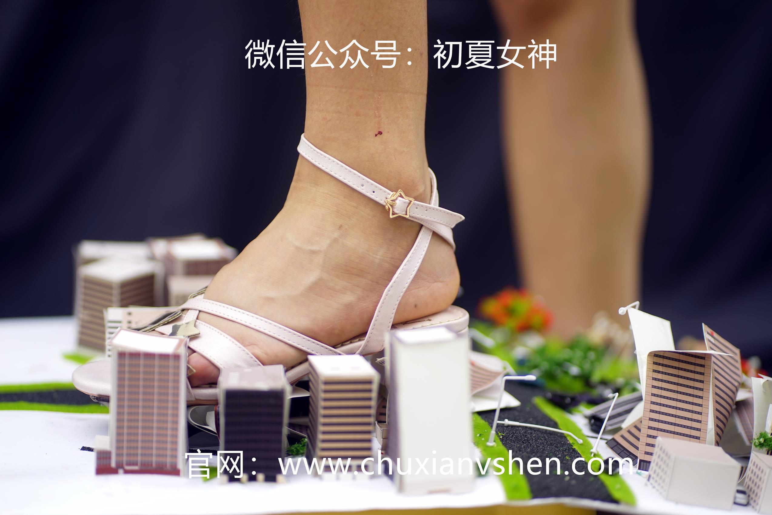 图片[18]-初夏女神 NO.066 点点 误入小人国[110P] – 速更版-美库