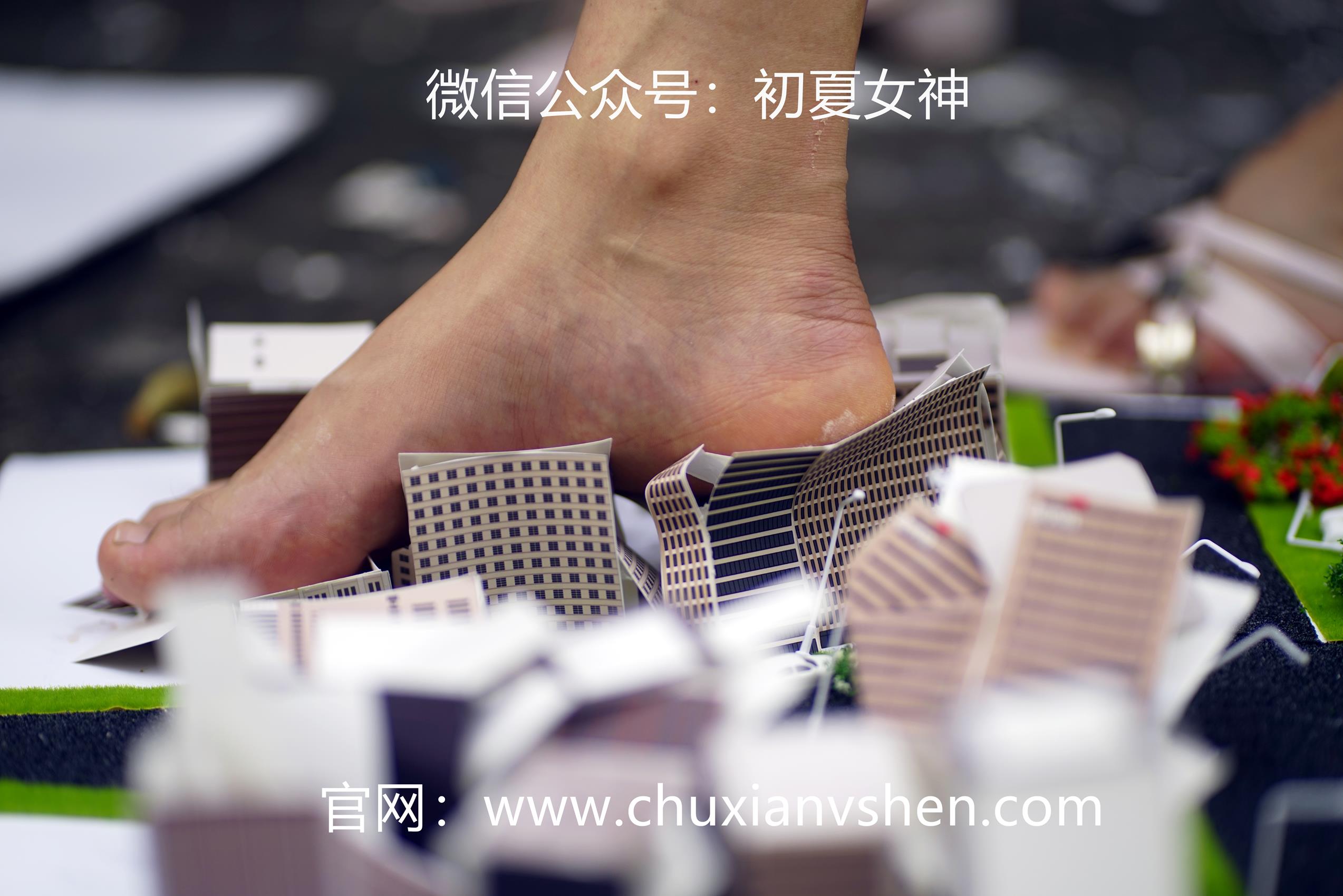 图片[24]-初夏女神 NO.066 点点 误入小人国[110P] – 速更版-美库