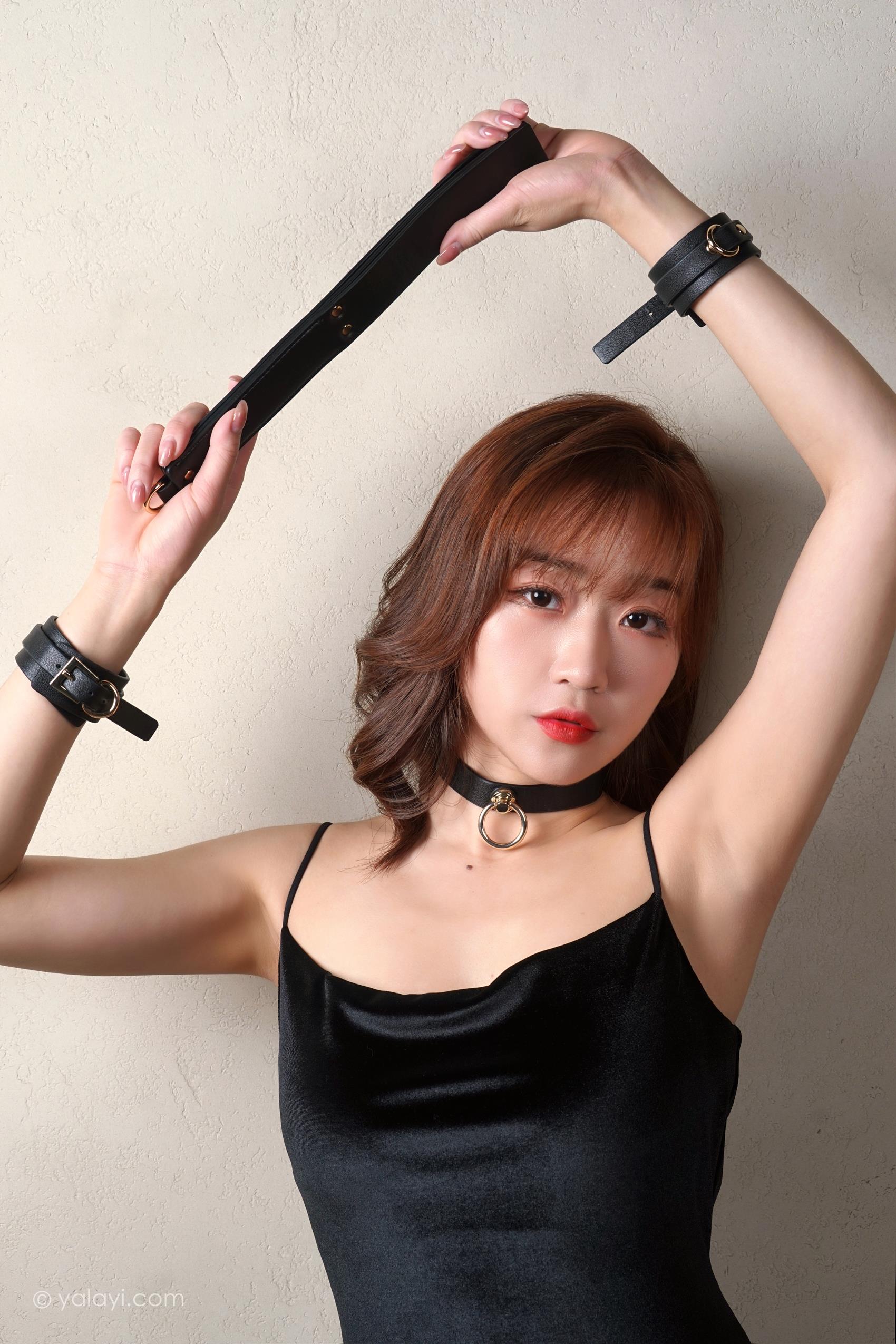 图片[19]-[YALAYI雅拉伊]2023.08.03 NO.1055 我的宠物 小颖[37+1P] – 速更版-美库