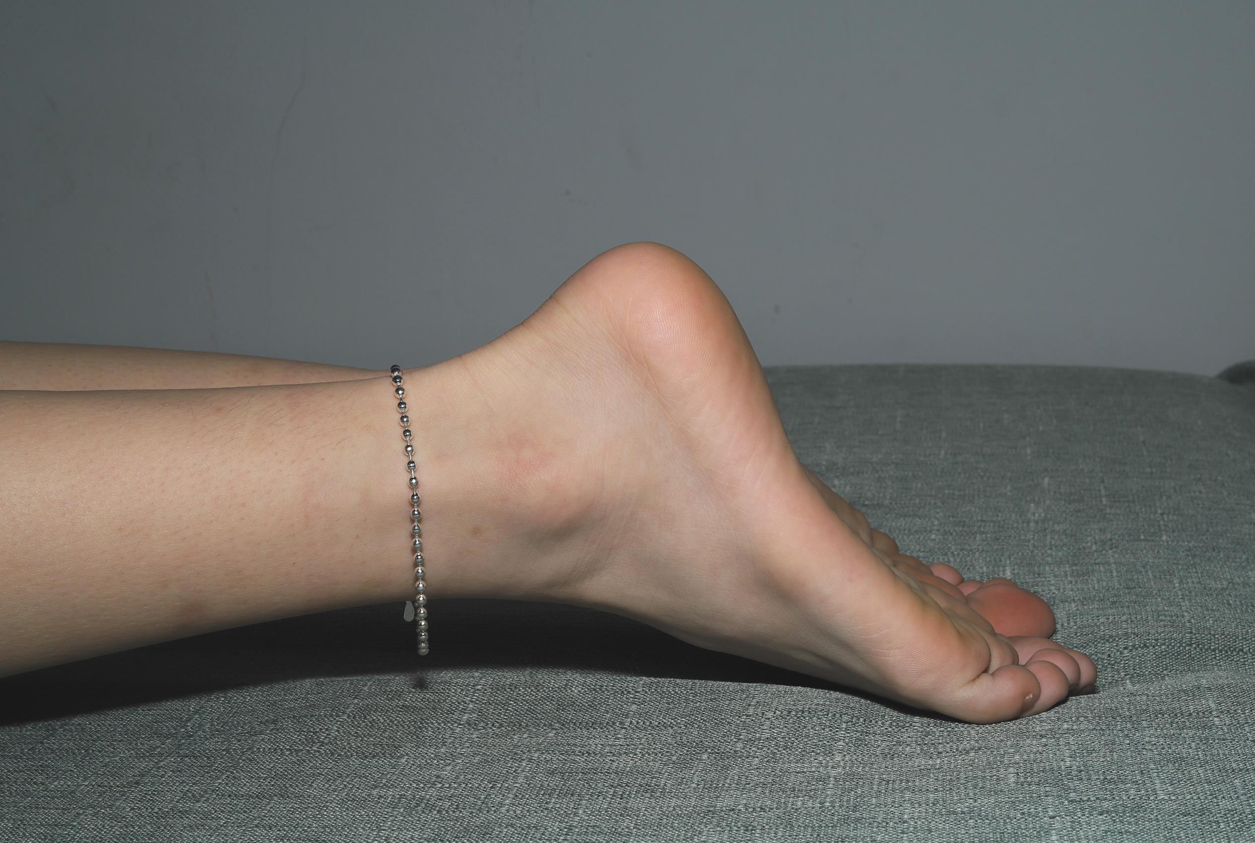 图片[31]-Pary摄影 NO.073 新模小陈展示37码纤薄秀气美脚[99P] – 速更版-美库