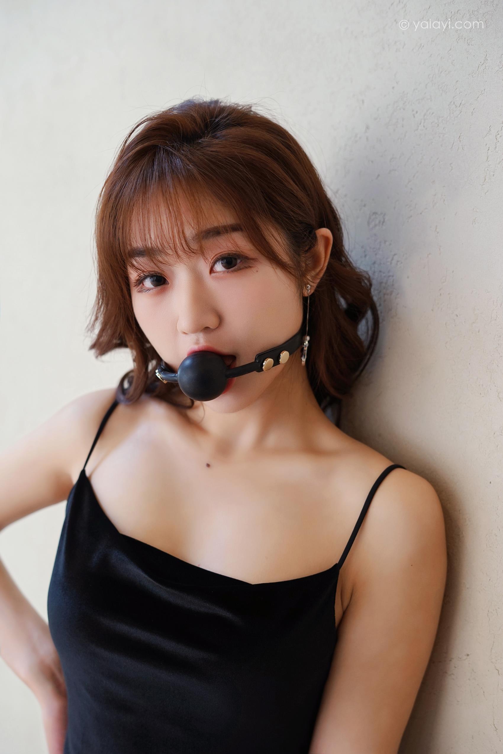 图片[36]-[YALAYI雅拉伊]2023.08.03 NO.1055 我的宠物 小颖[37+1P] – 速更版-美库