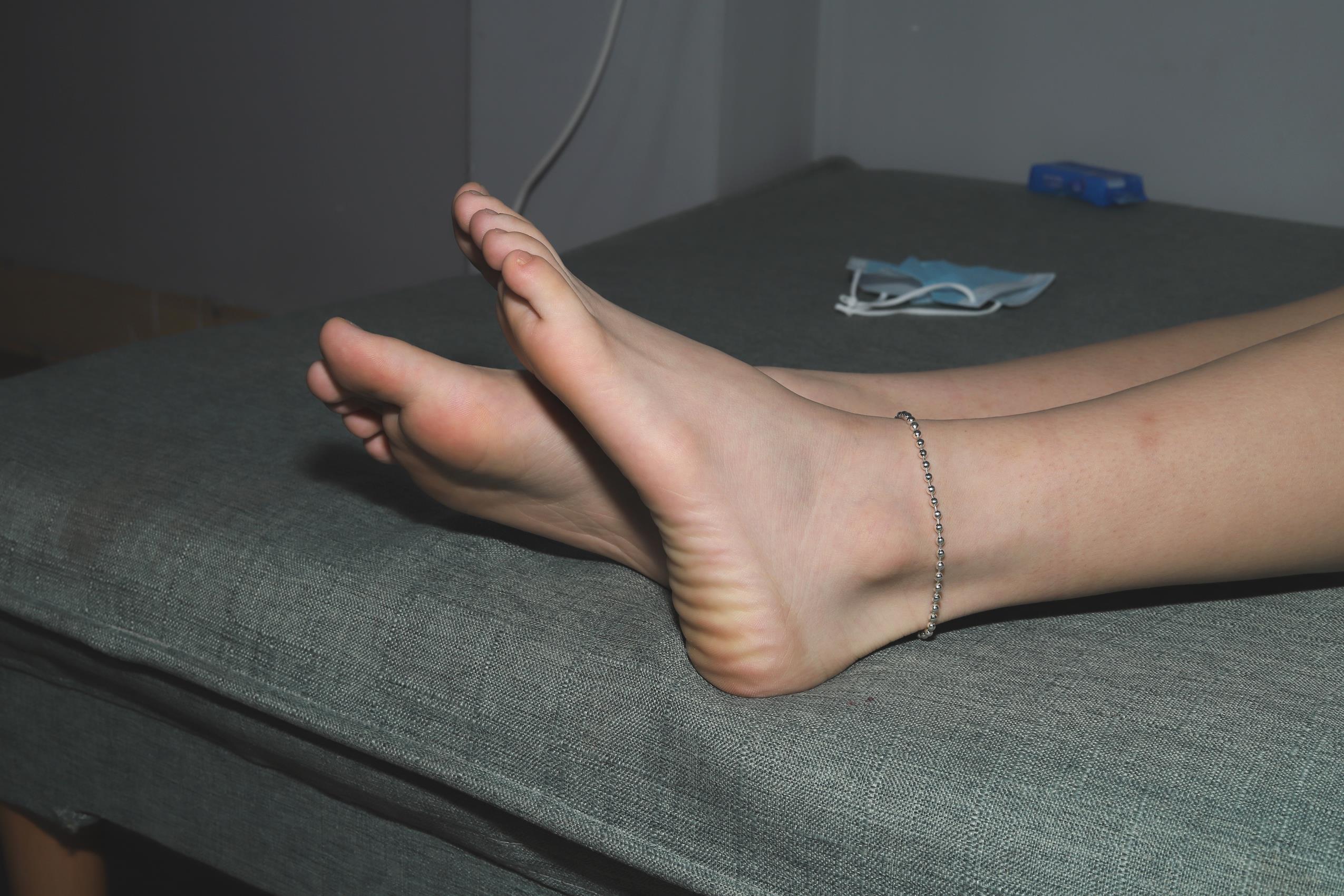 图片[48]-Pary摄影 NO.073 新模小陈展示37码纤薄秀气美脚[99P] – 速更版-美库