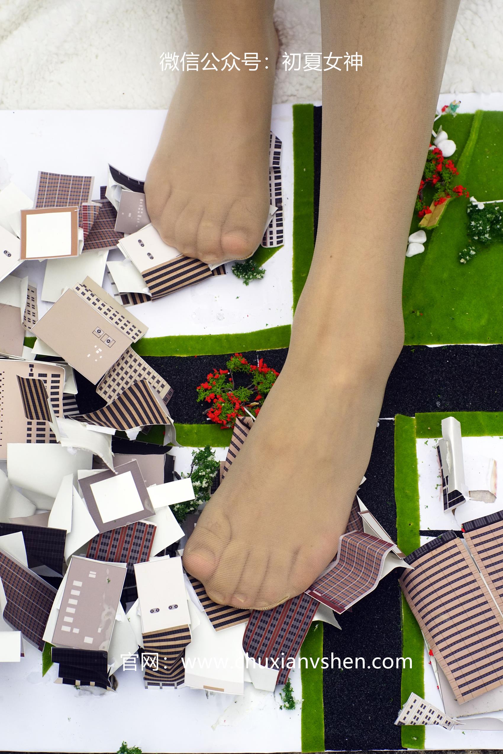 图片[66]-初夏女神 NO.066 点点 误入小人国[110P] – 速更版-美库