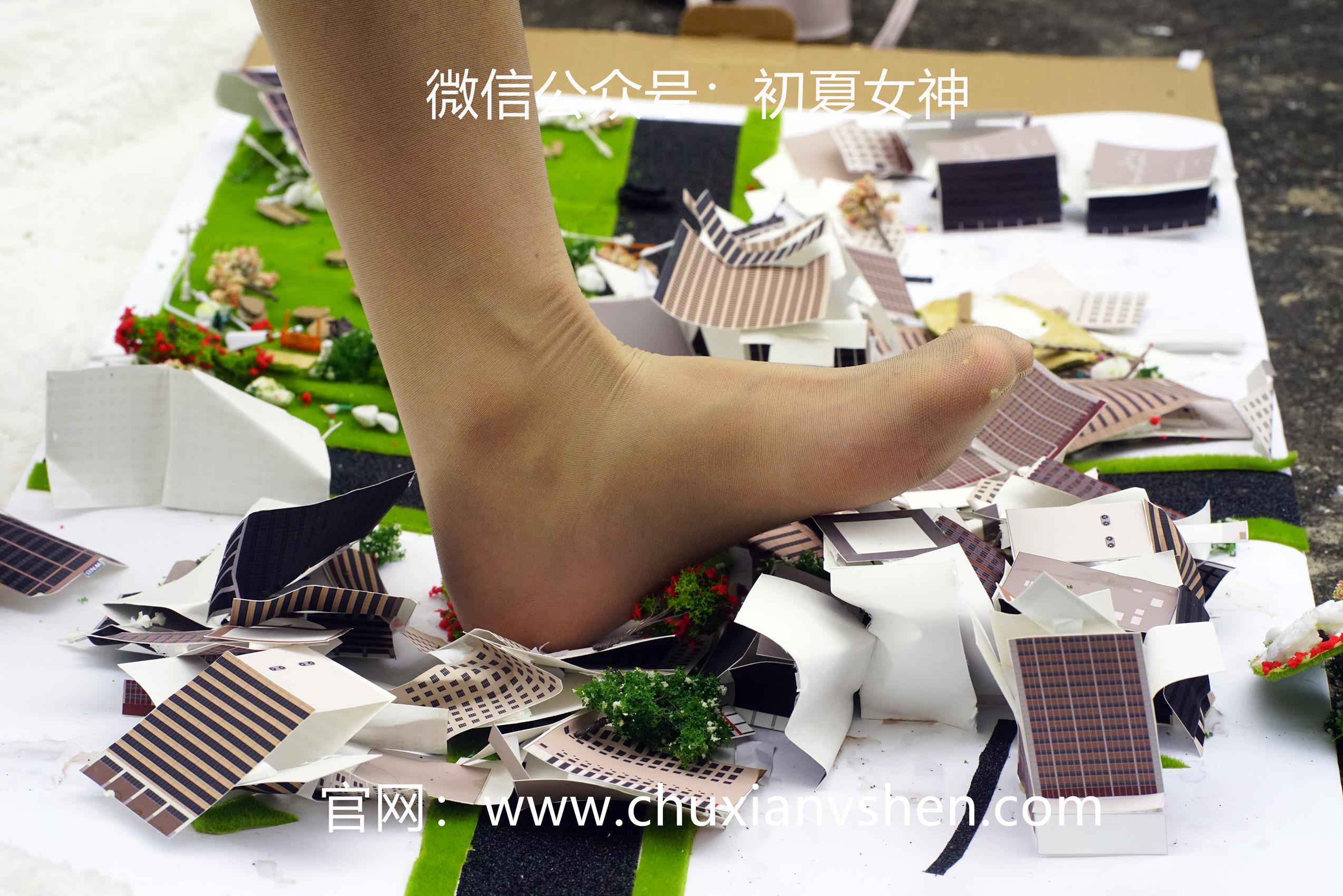 图片[73]-初夏女神 NO.066 点点 误入小人国[110P] – 速更版-美库