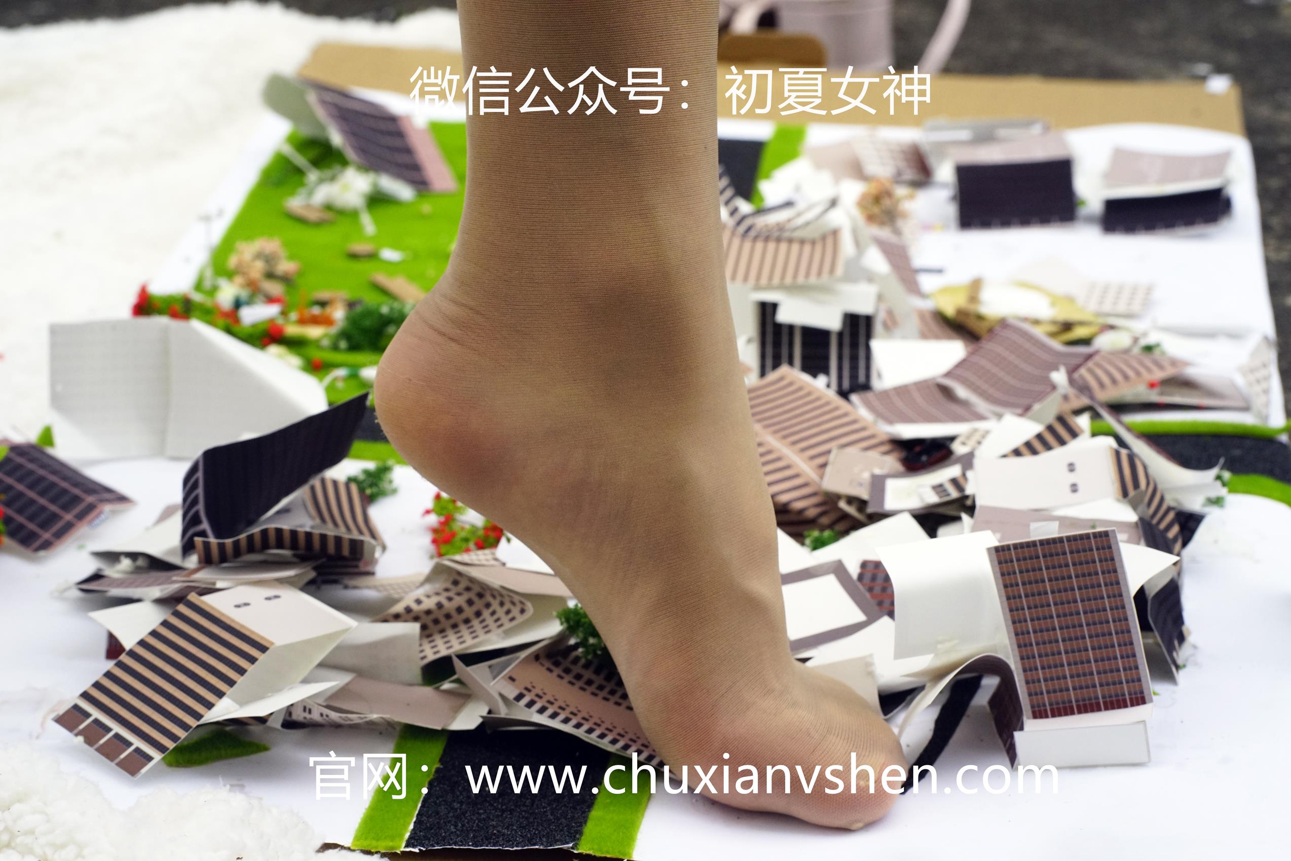 图片[75]-初夏女神 NO.066 点点 误入小人国[110P] – 速更版-美库