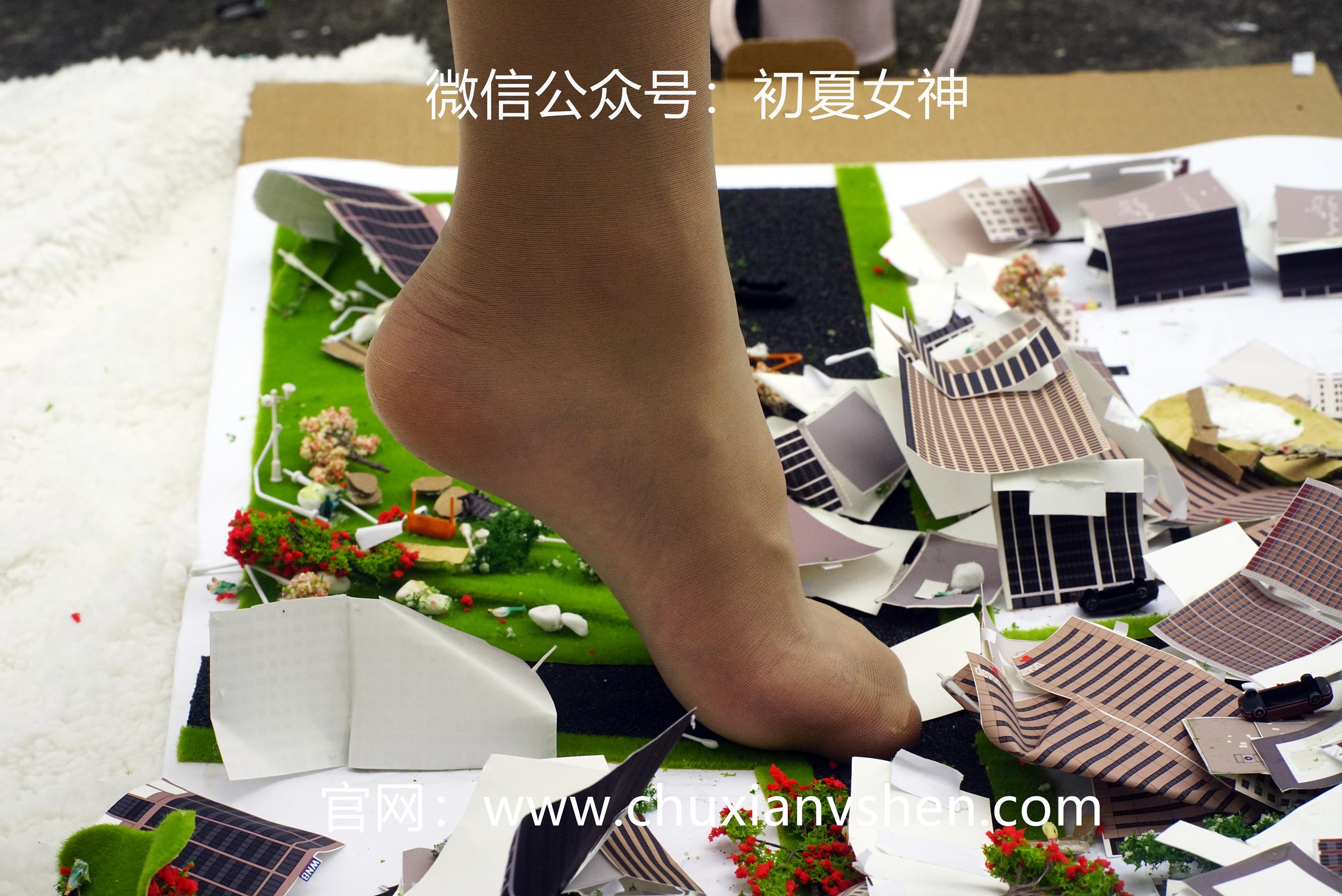 图片[76]-初夏女神 NO.066 点点 误入小人国[110P] – 速更版-美库