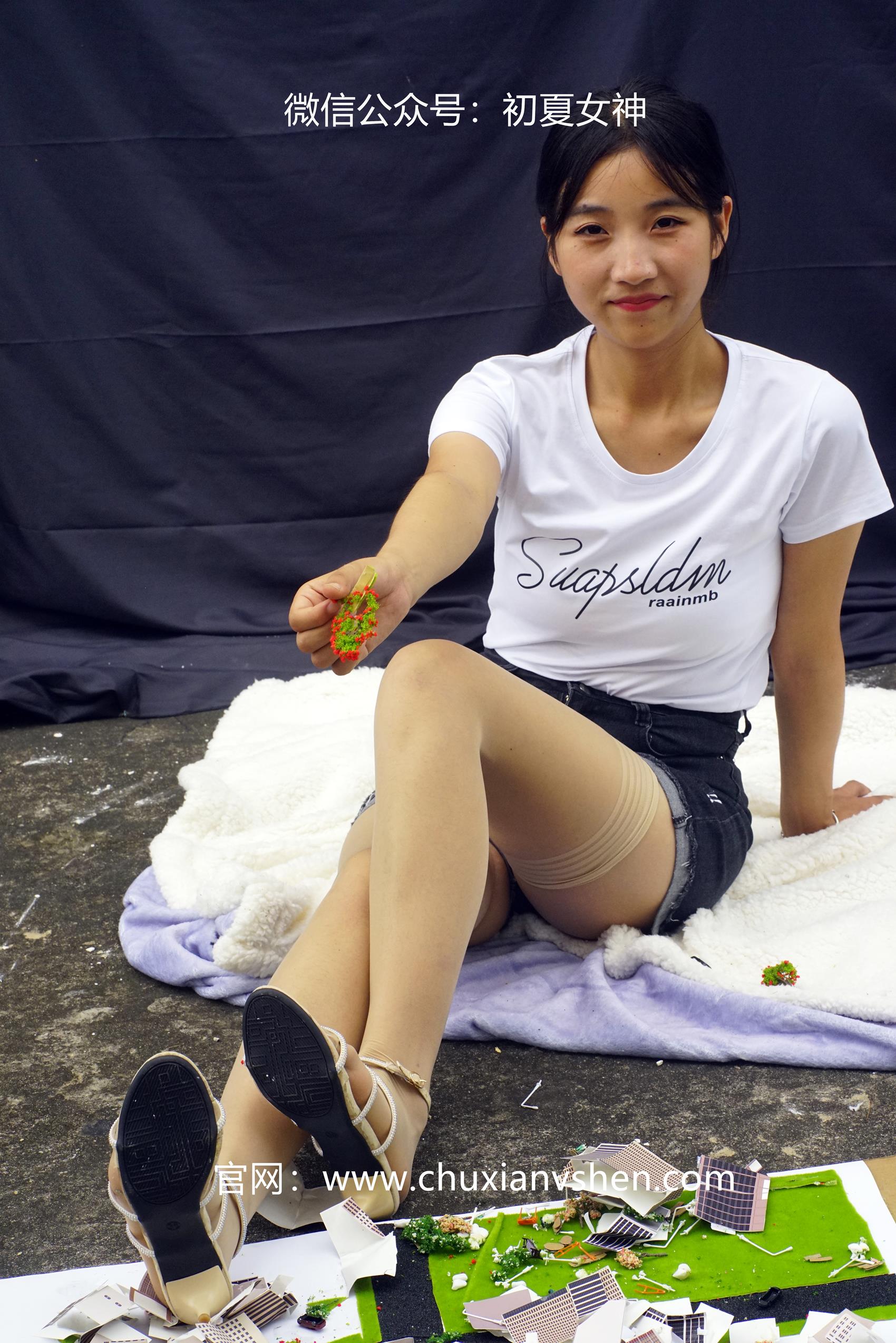 图片[93]-初夏女神 NO.066 点点 误入小人国[110P] – 速更版-美库