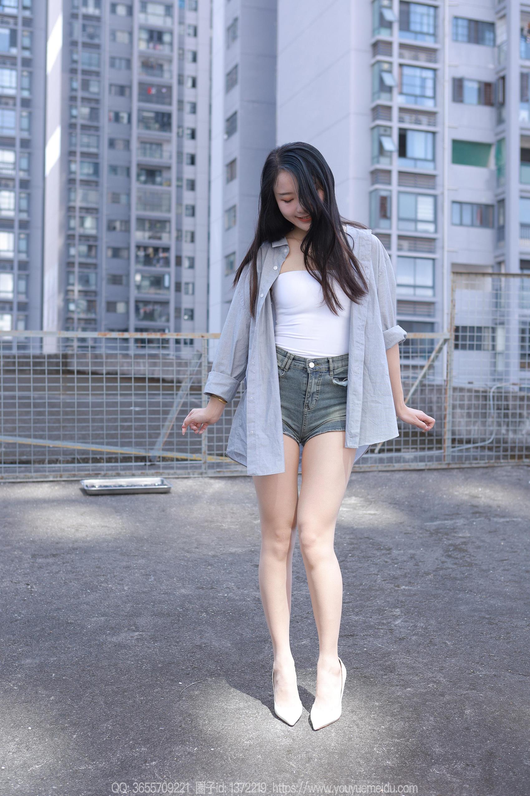 图片[54]-[IESS异思趣向] 2023.10.30 丝享家1572：婉萍《超短牛仔裤》[83P] – 速更版-美库