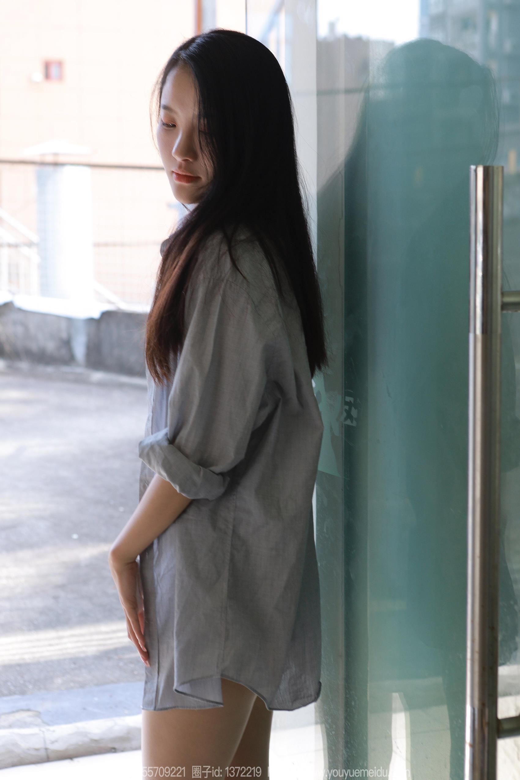 图片[73]-[IESS异思趣向] 2023.10.30 丝享家1572：婉萍《超短牛仔裤》[83P] – 速更版-美库