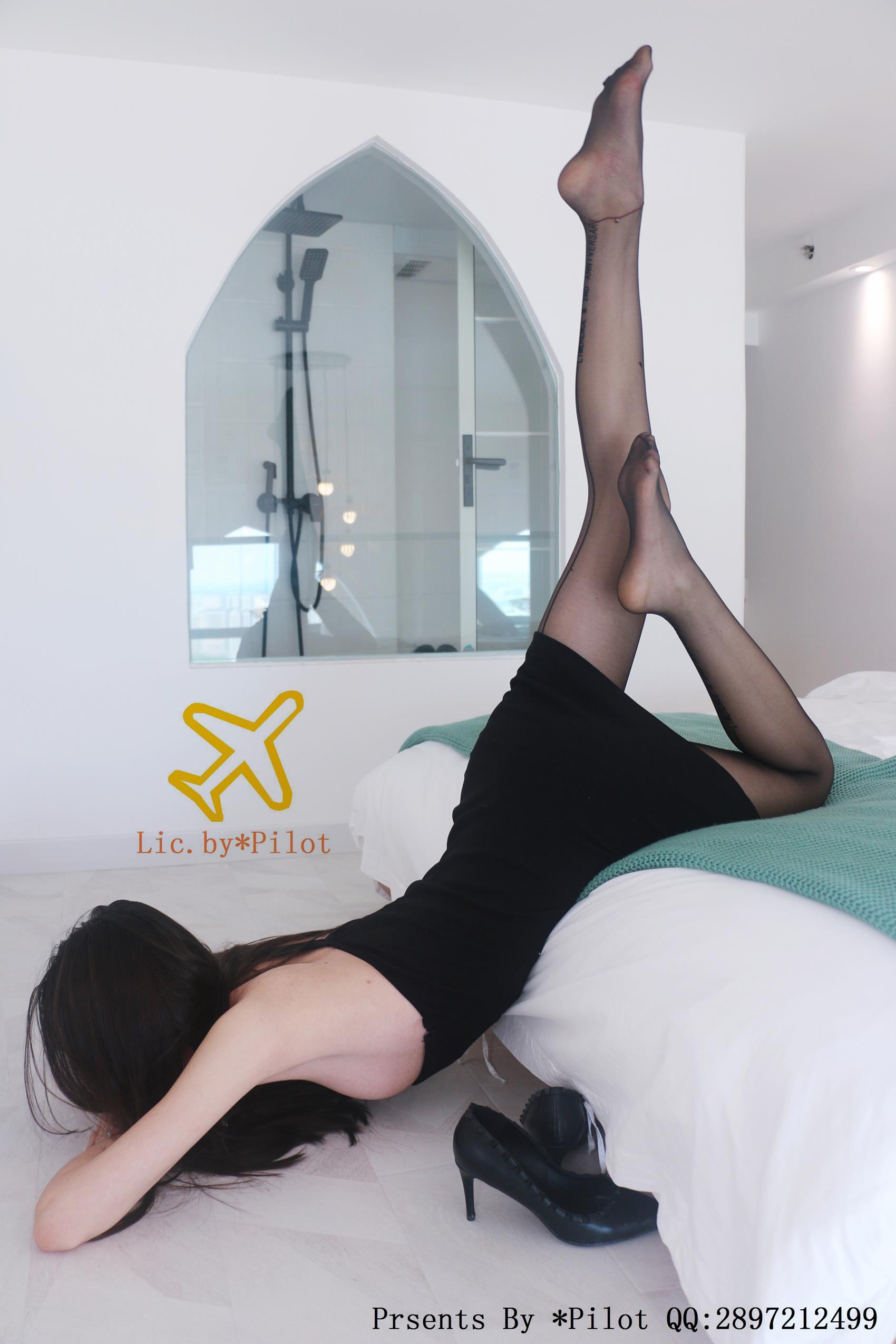 图片[33]-[Pilot]NO.001 身高175的新疆女孩-窄裙黑丝[48P] – 速更版-美库