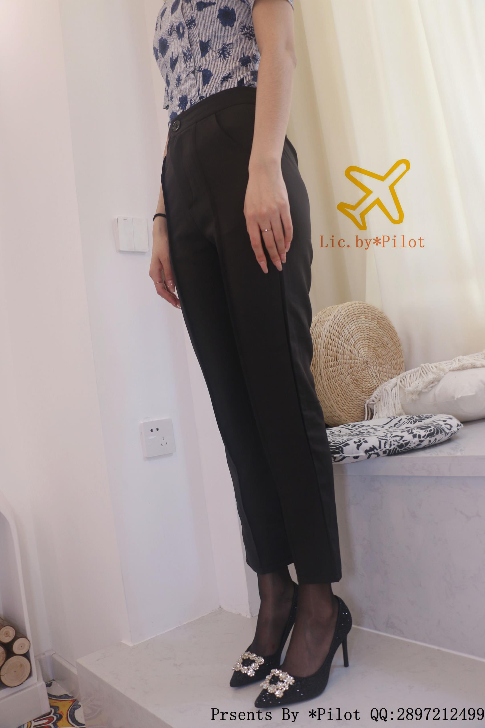 图片[24]-[Pilot]NO.004 身高175的新疆女孩-东航黑丝[55P] – 速更版-美库