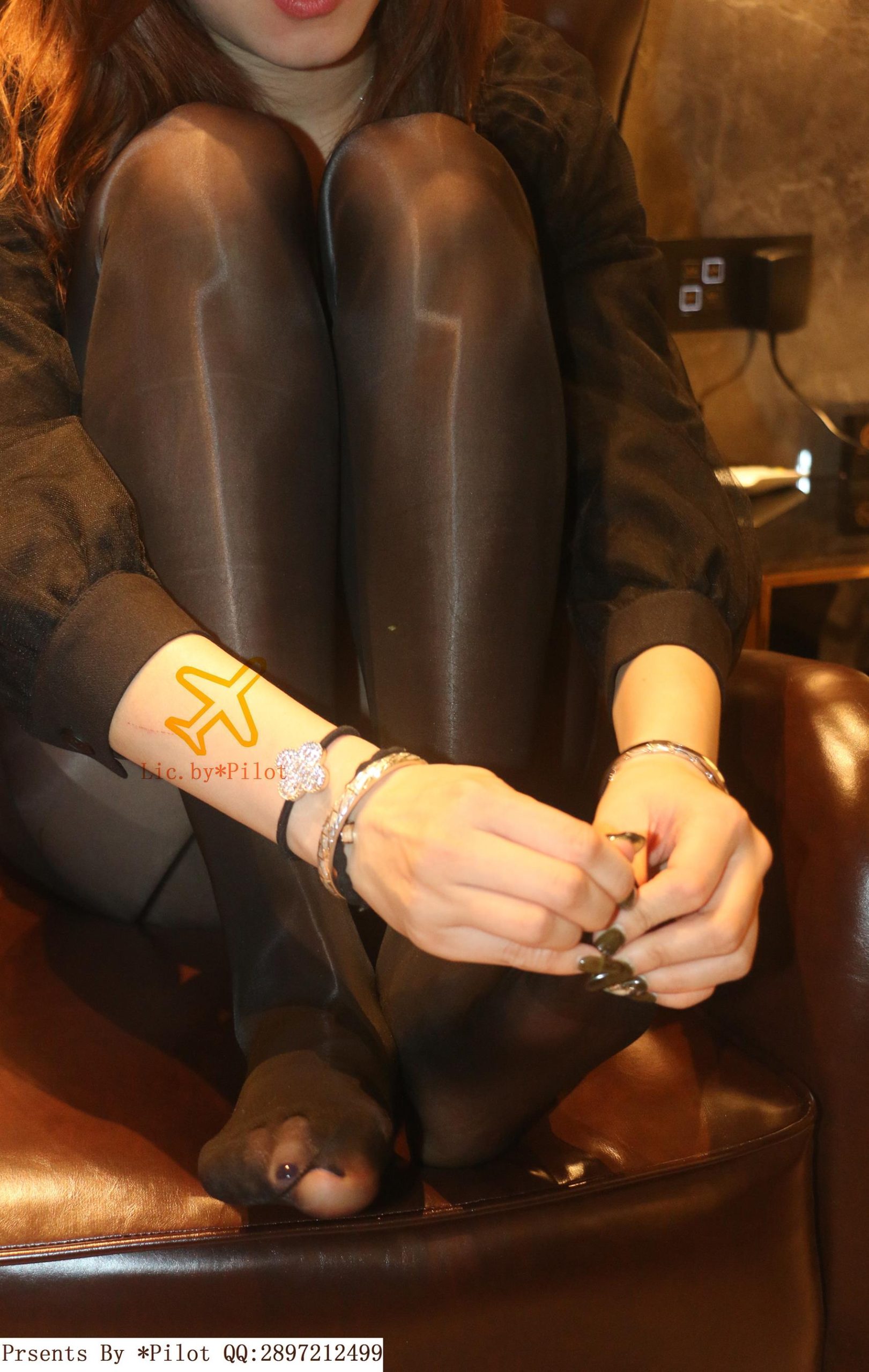 图片[34]-[Pilot]NO.005 小雯-油亮黑丝[65P] – 速更版-美库