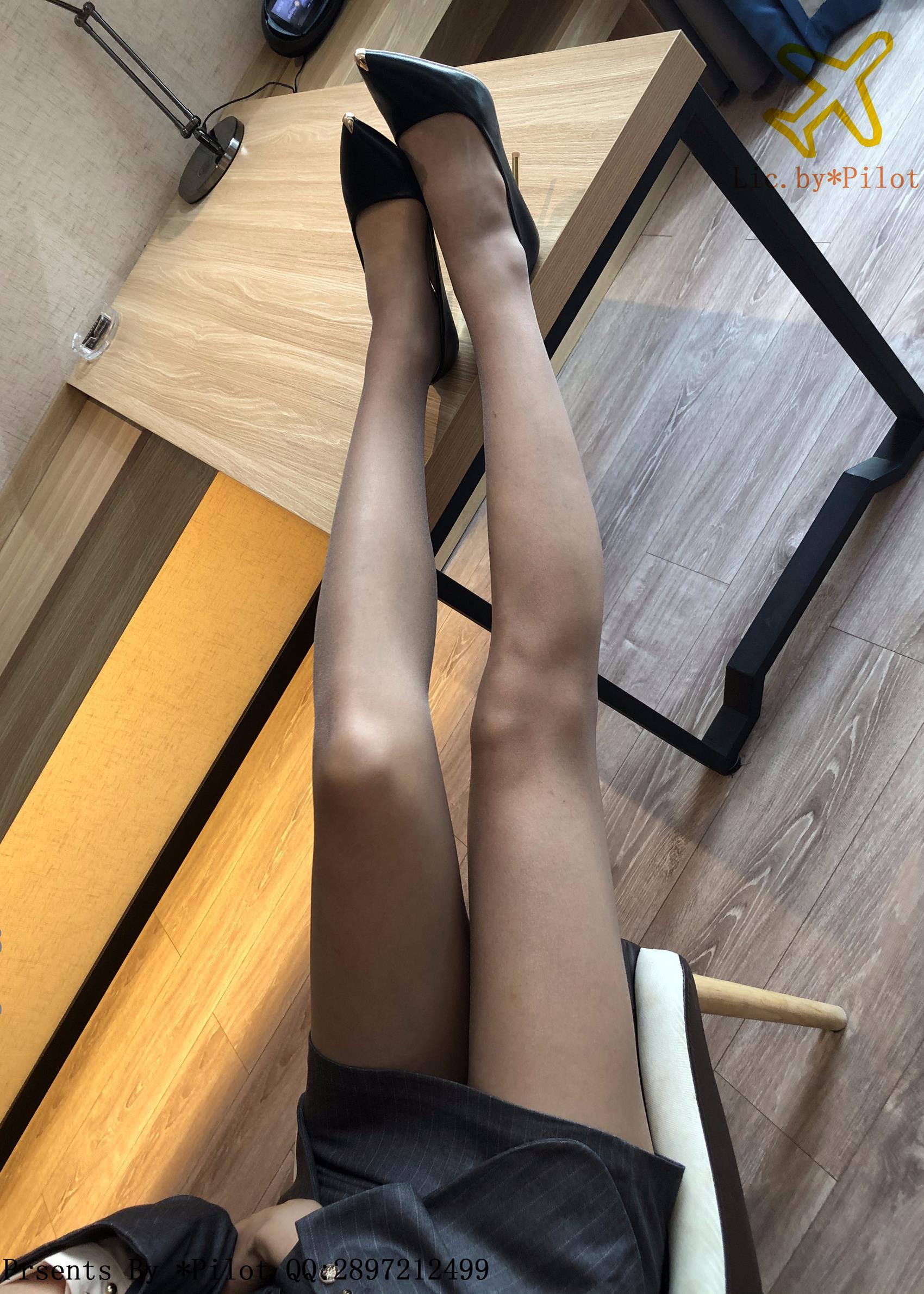 图片[26]-[Pilot]NO.008 爱穿正装的OL小乐-OL珠光灰[63P] – 速更版-美库