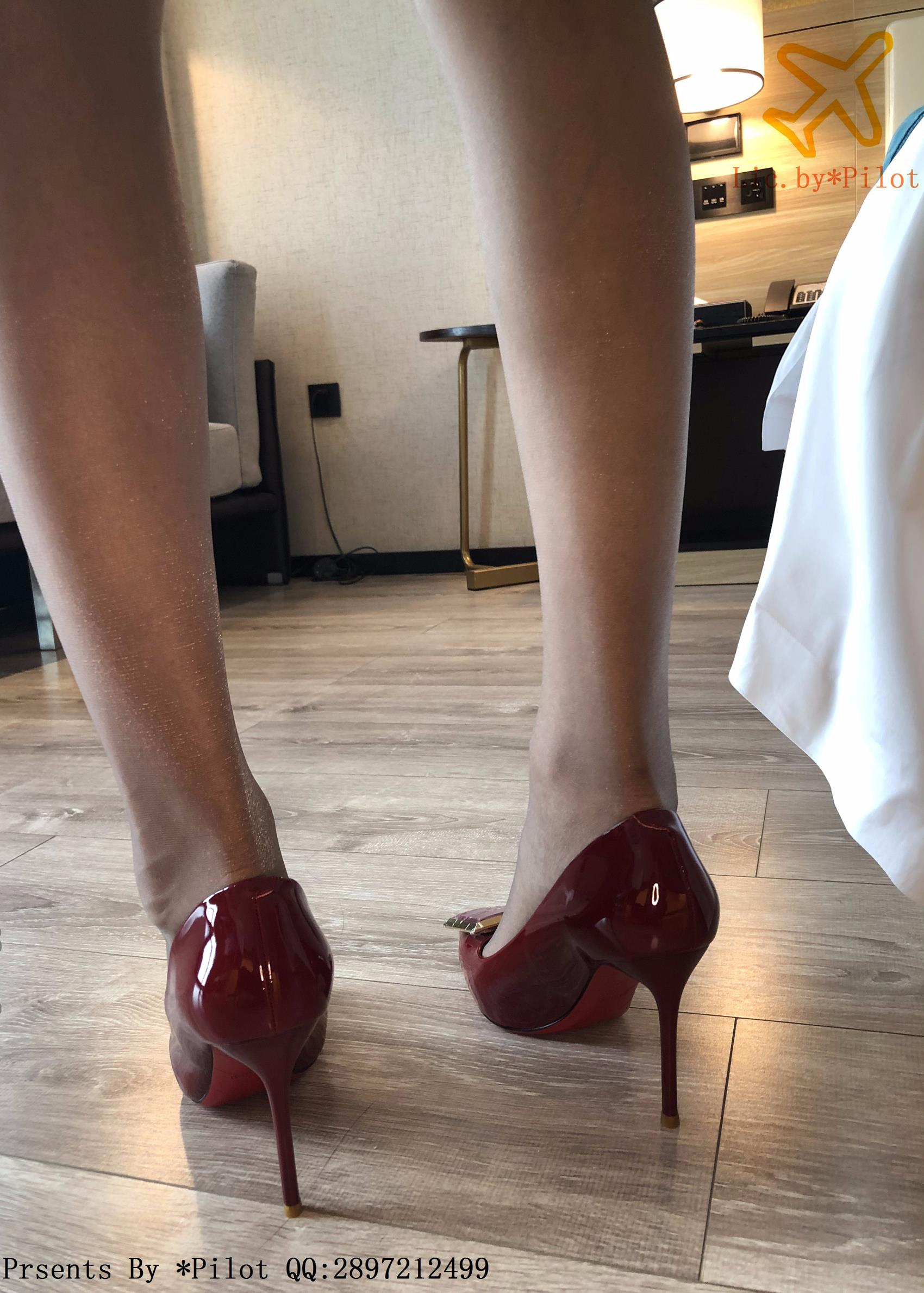 图片[44]-[Pilot]NO.008 爱穿正装的OL小乐-OL珠光灰[63P] – 速更版-美库