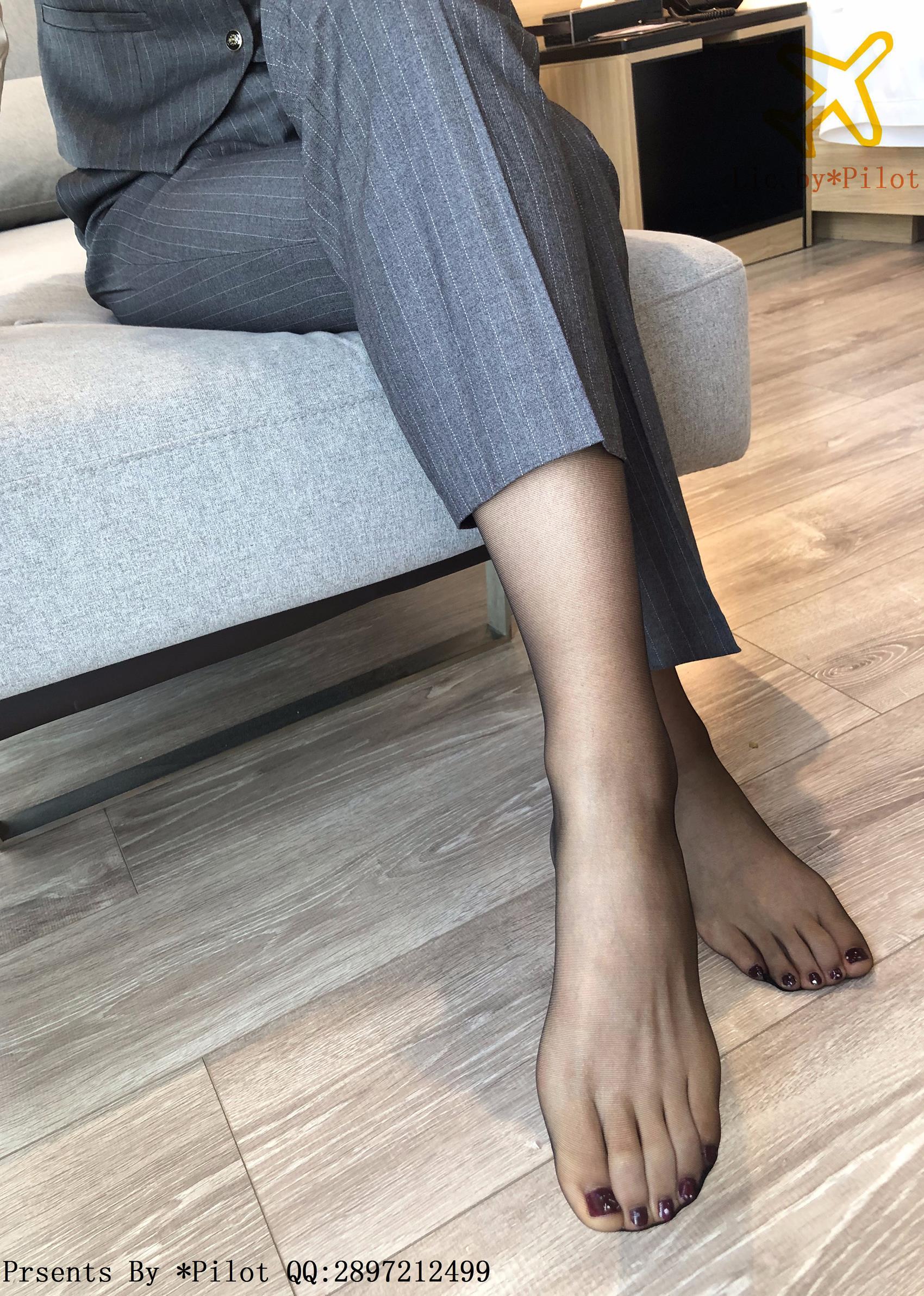 图片[38]-[Pilot]NO.009 爱穿正装的OL小乐-裤里黑丝[38P] – 速更版-美库