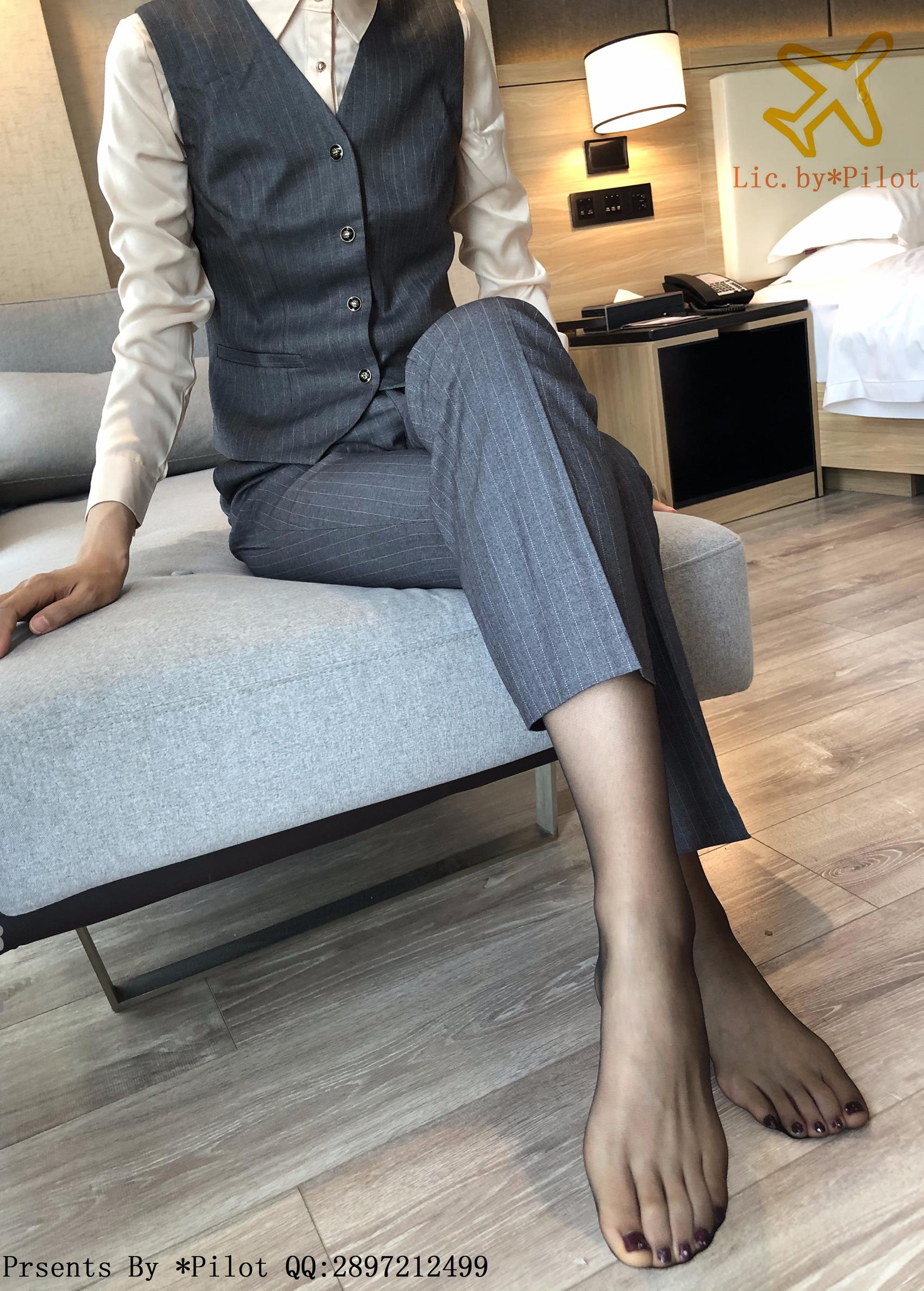 图片[39]-[Pilot]NO.009 爱穿正装的OL小乐-裤里黑丝[38P] – 速更版-美库