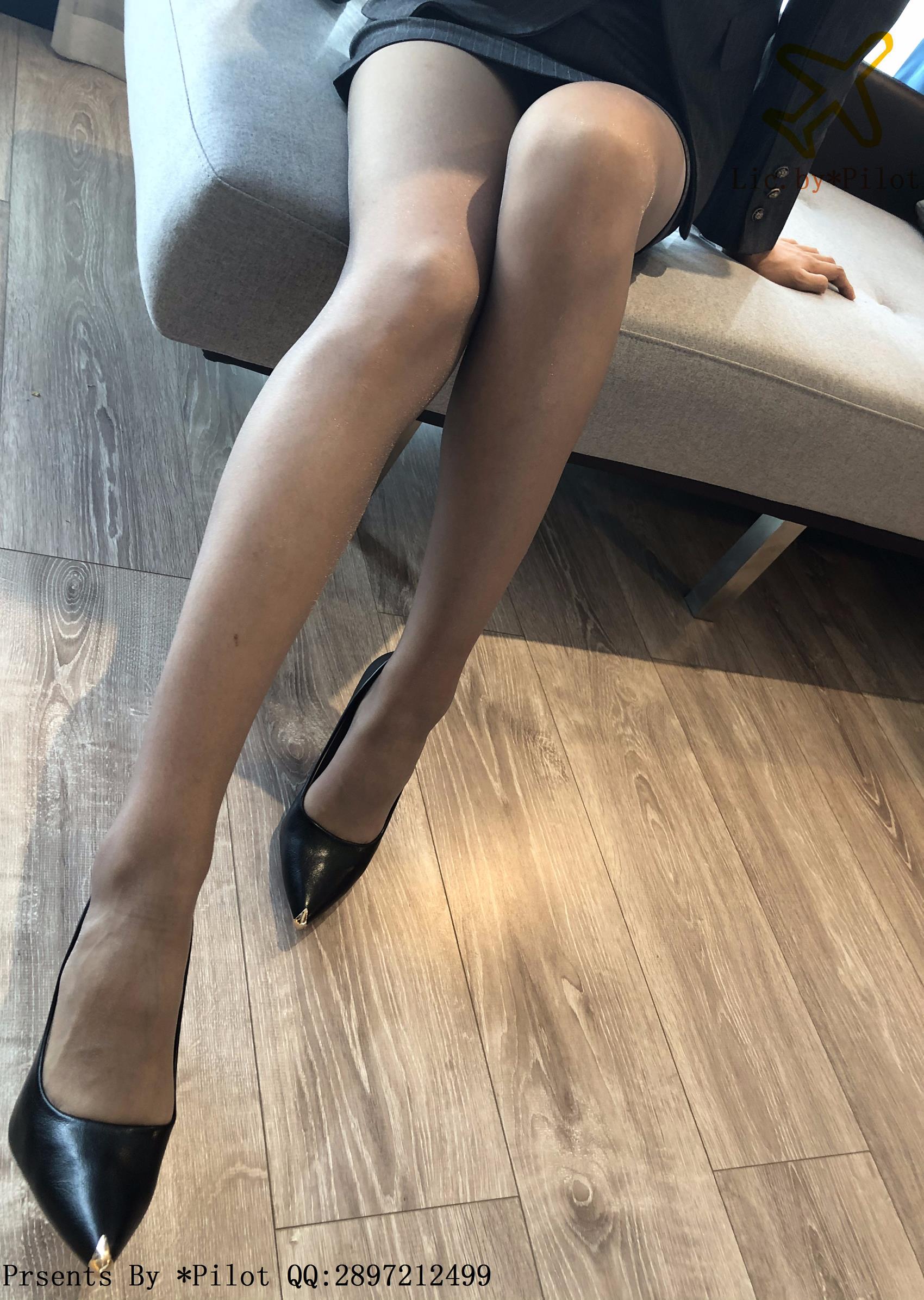 图片[60]-[Pilot]NO.008 爱穿正装的OL小乐-OL珠光灰[63P] – 速更版-美库